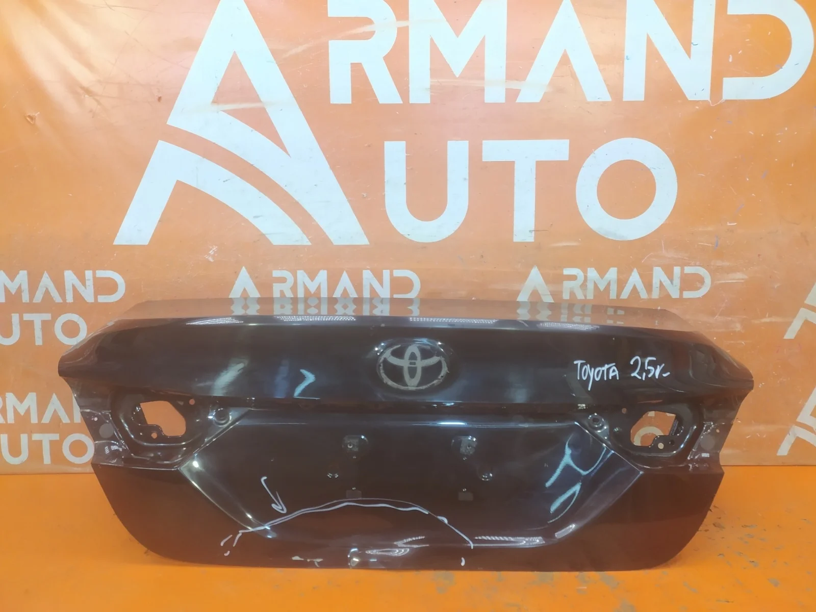 Крышка багажника Toyota Camry 2017-нв 8 XV70