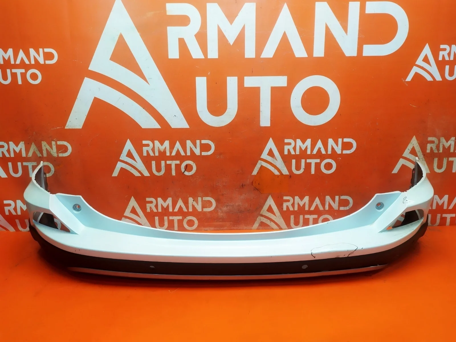 Бампер Toyota RAV4 2015-2019 CA40