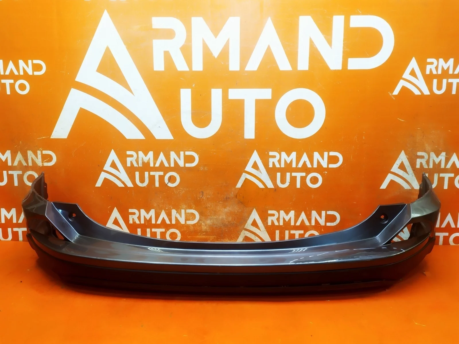 Бампер Toyota RAV4 2015-2019 CA40