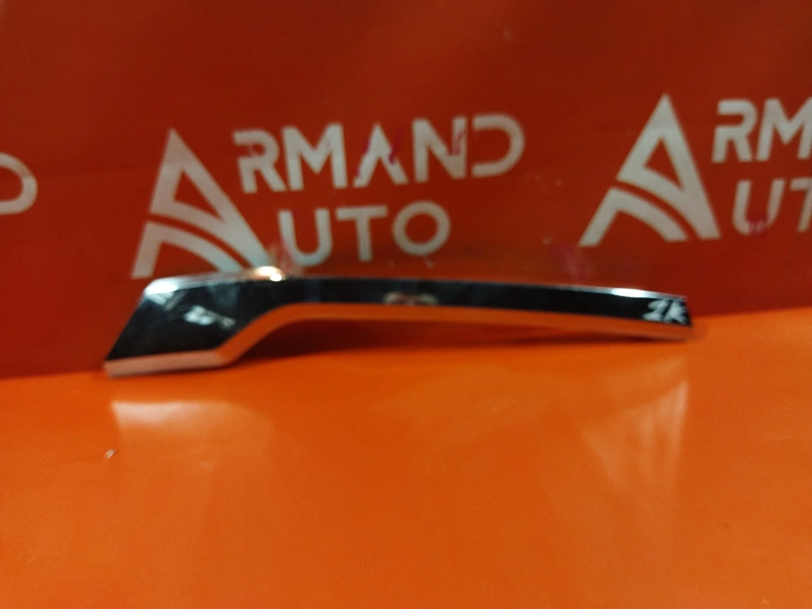 Накладка решетки радиатора Mitsubishi Pajero Sport 2015-2021 3