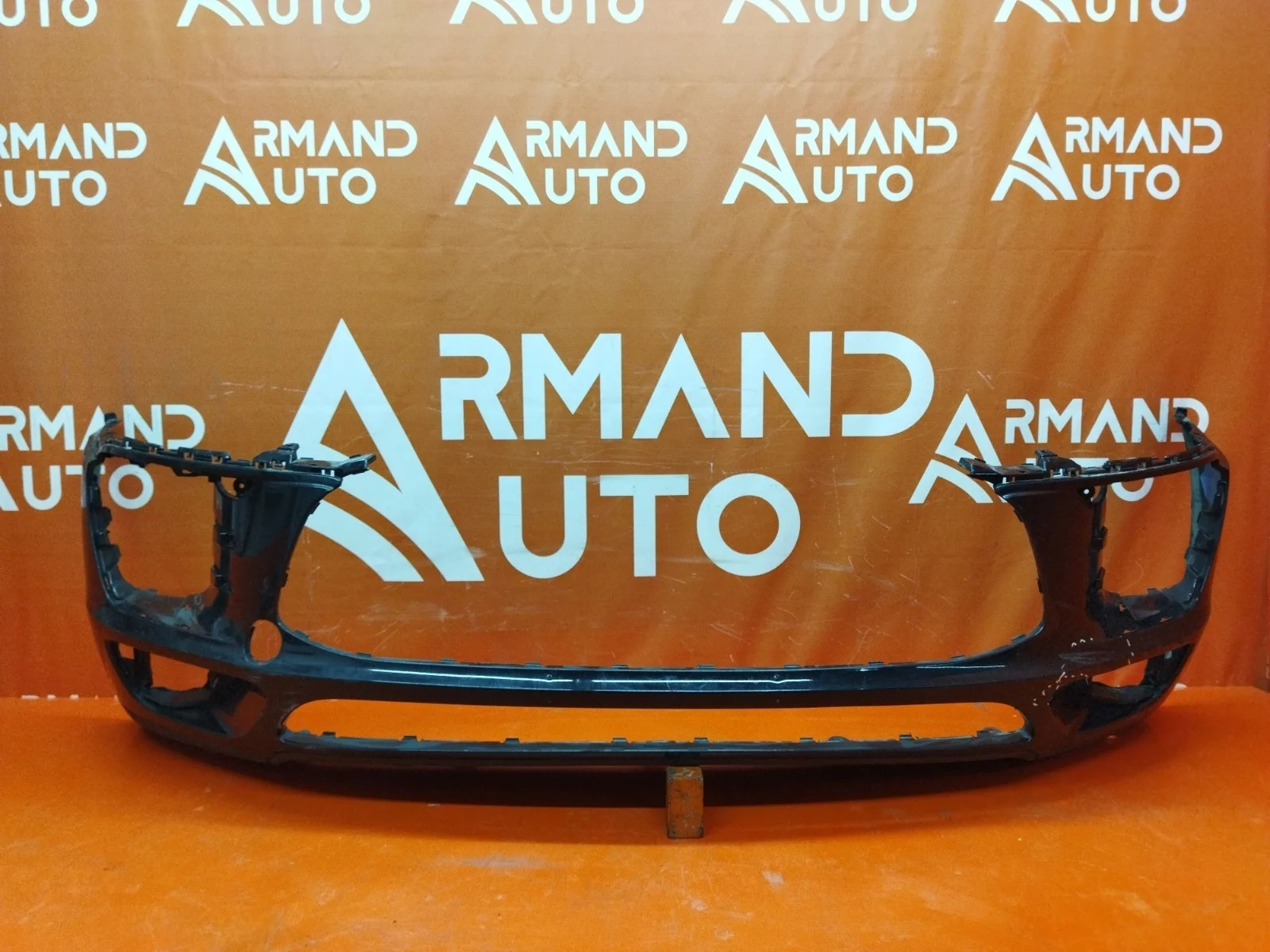 Бампер Porsche Macan 2014-2019 95b