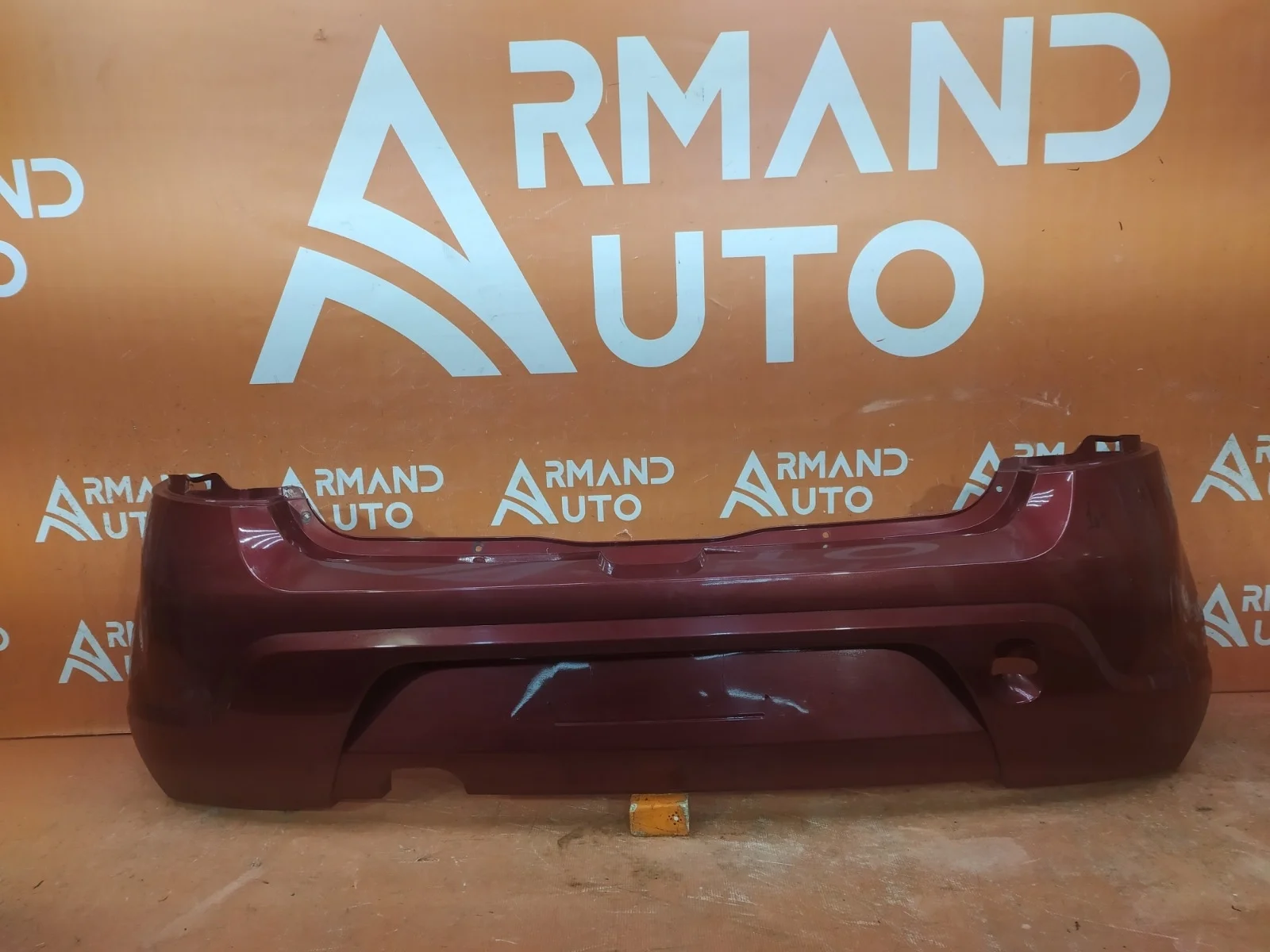 Бампер Renault Sandero 2009-2014