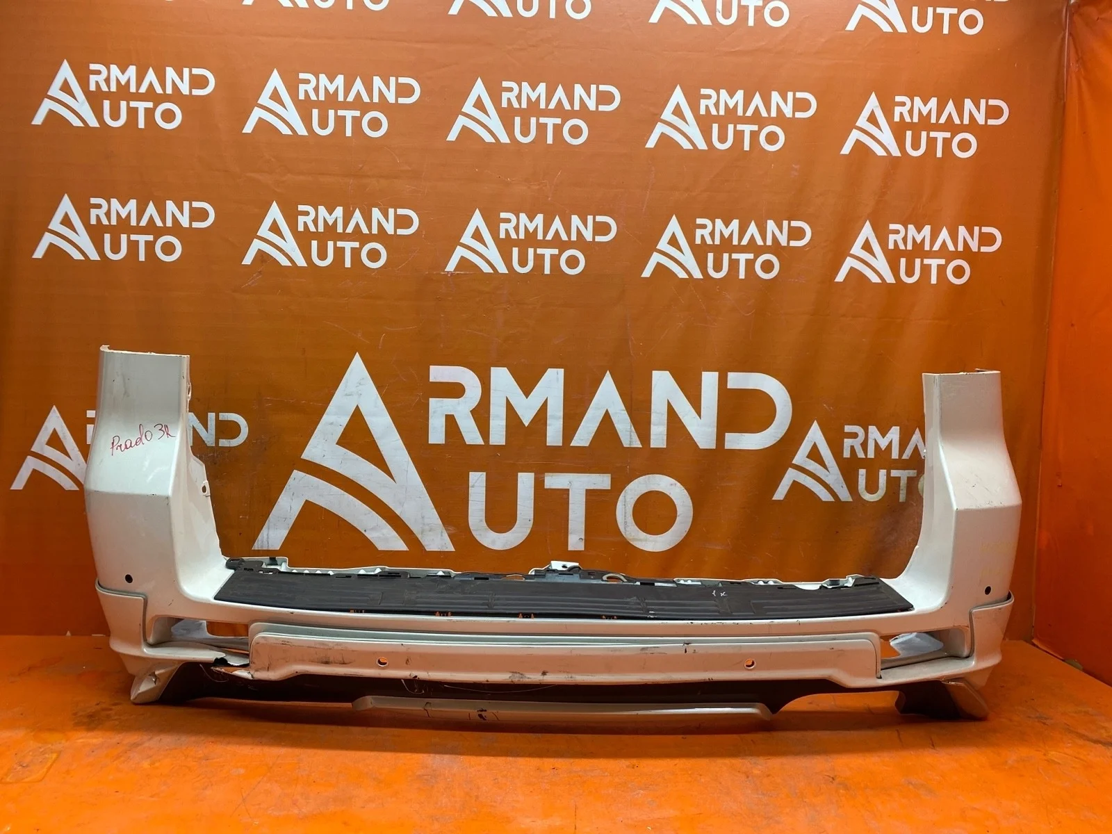 Бампер Toyota Land Cruiser Prado 2017-нв 150