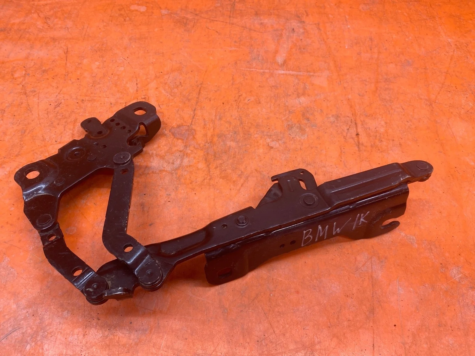 Петля капота BMW 3 series 2011-2020 F30 F31