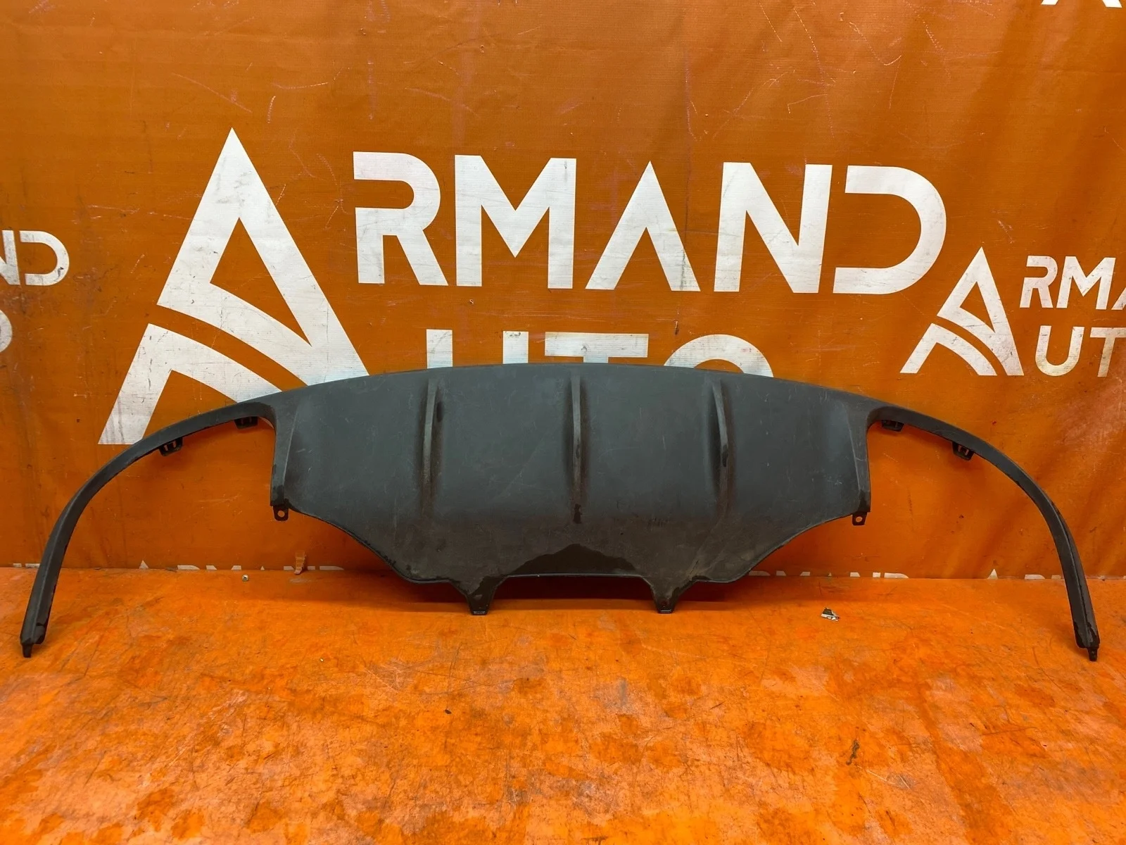 Накладка юбки бампера Porsche Macan 2014-нв 95b