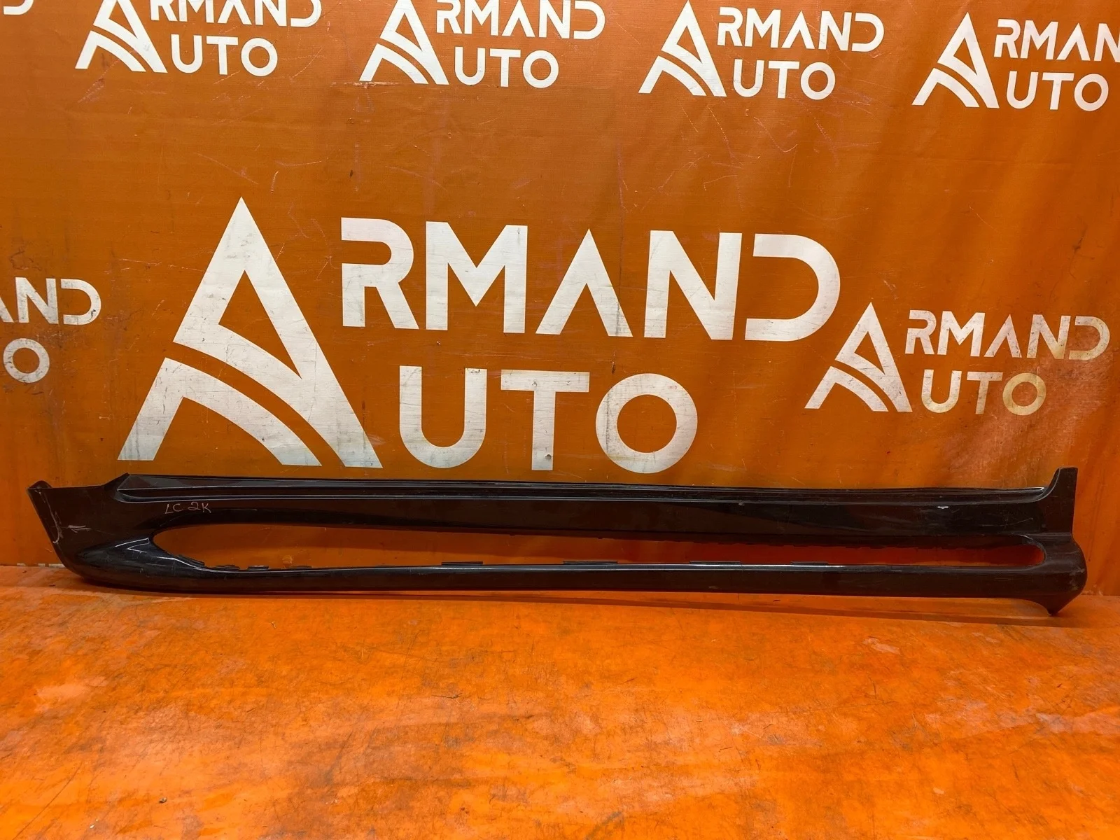 Накладка порога Toyota Land Cruiser 2012-2021 200