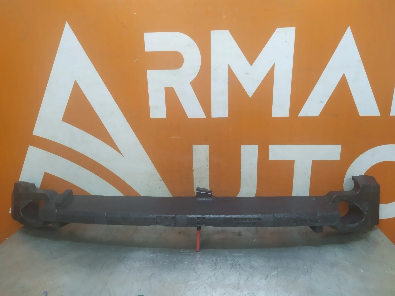 Абсорбер бампера Toyota RAV4 2015-2019 CA40