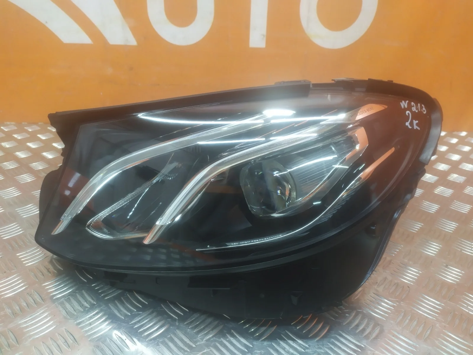 Фара Mercedes -Class 2016-2020 W213, S213, C238