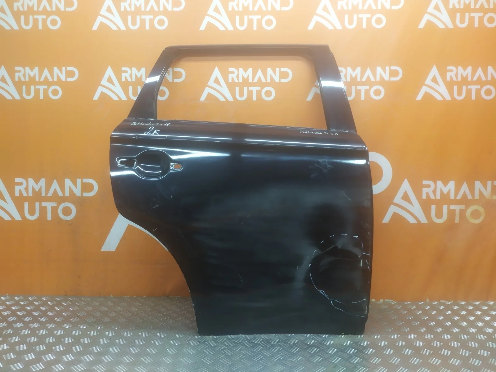 Дверь Mitsubishi Outlander 2015-нв 3