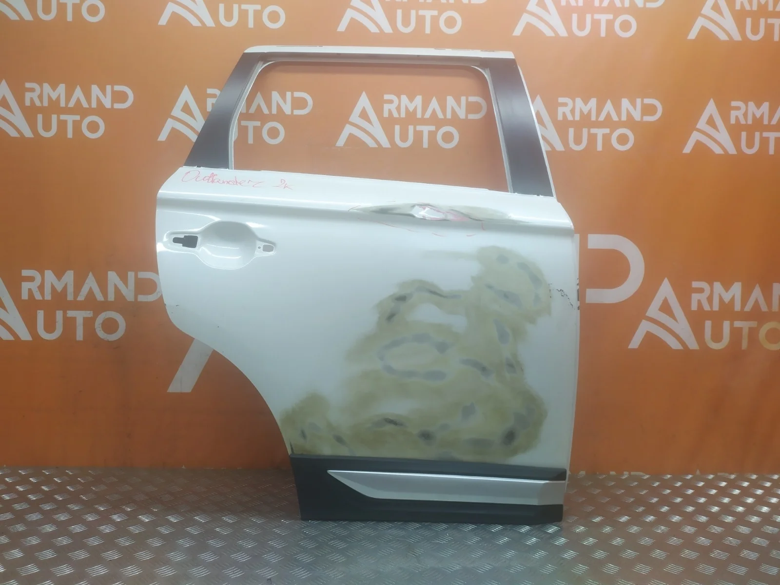 Дверь Mitsubishi Outlander 2015-нв 3