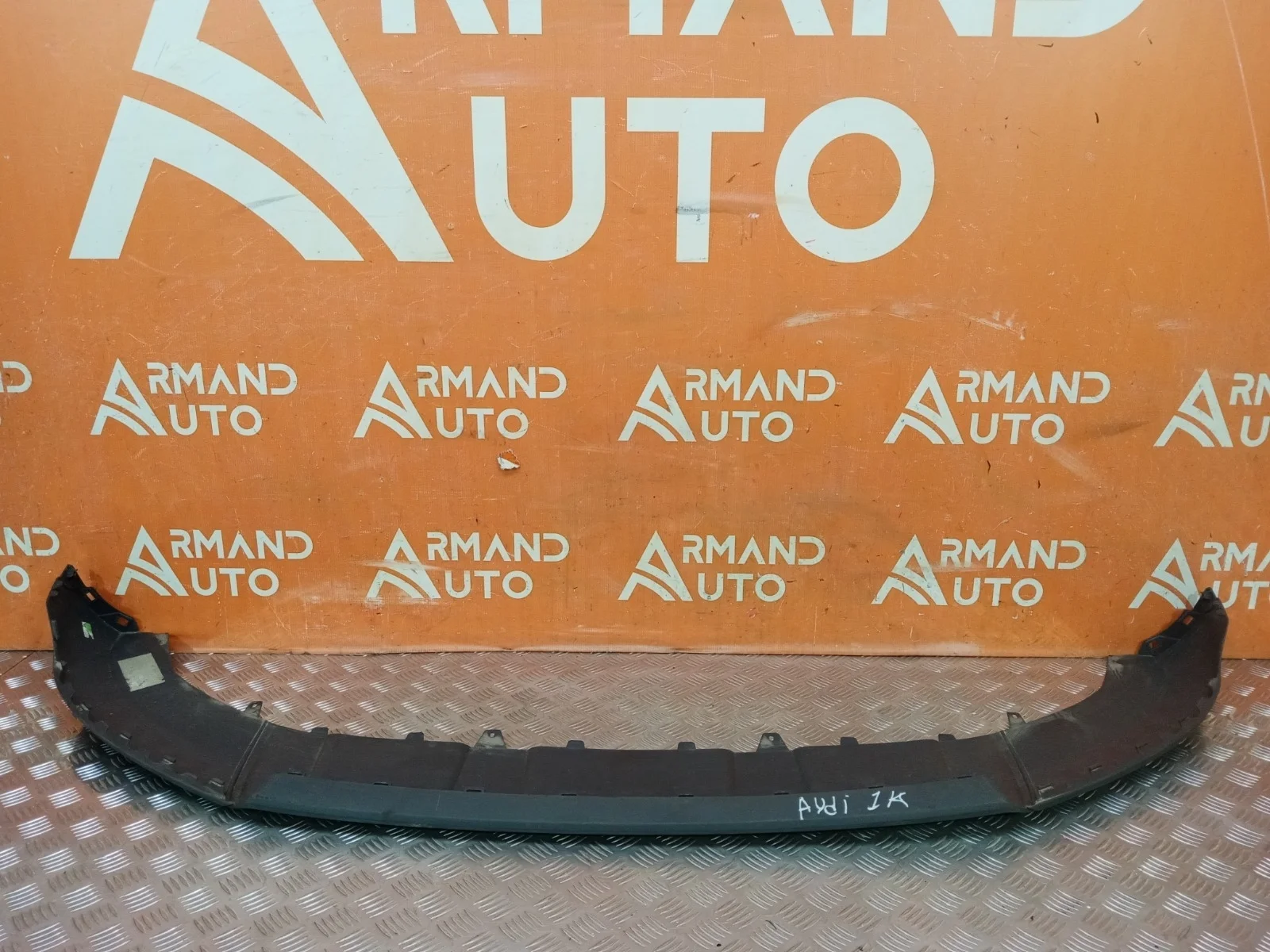 Накладка бампера нижняя Audi Q3 2014-2018 8U