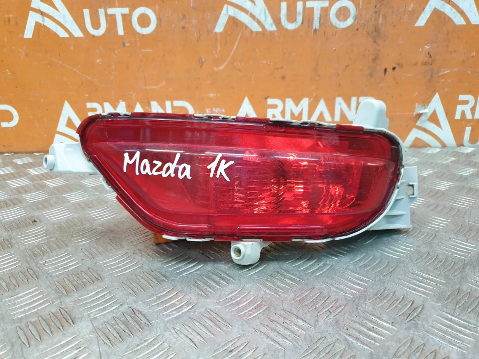 Фонарь противотуманный Mazda CX-5 2017-нв