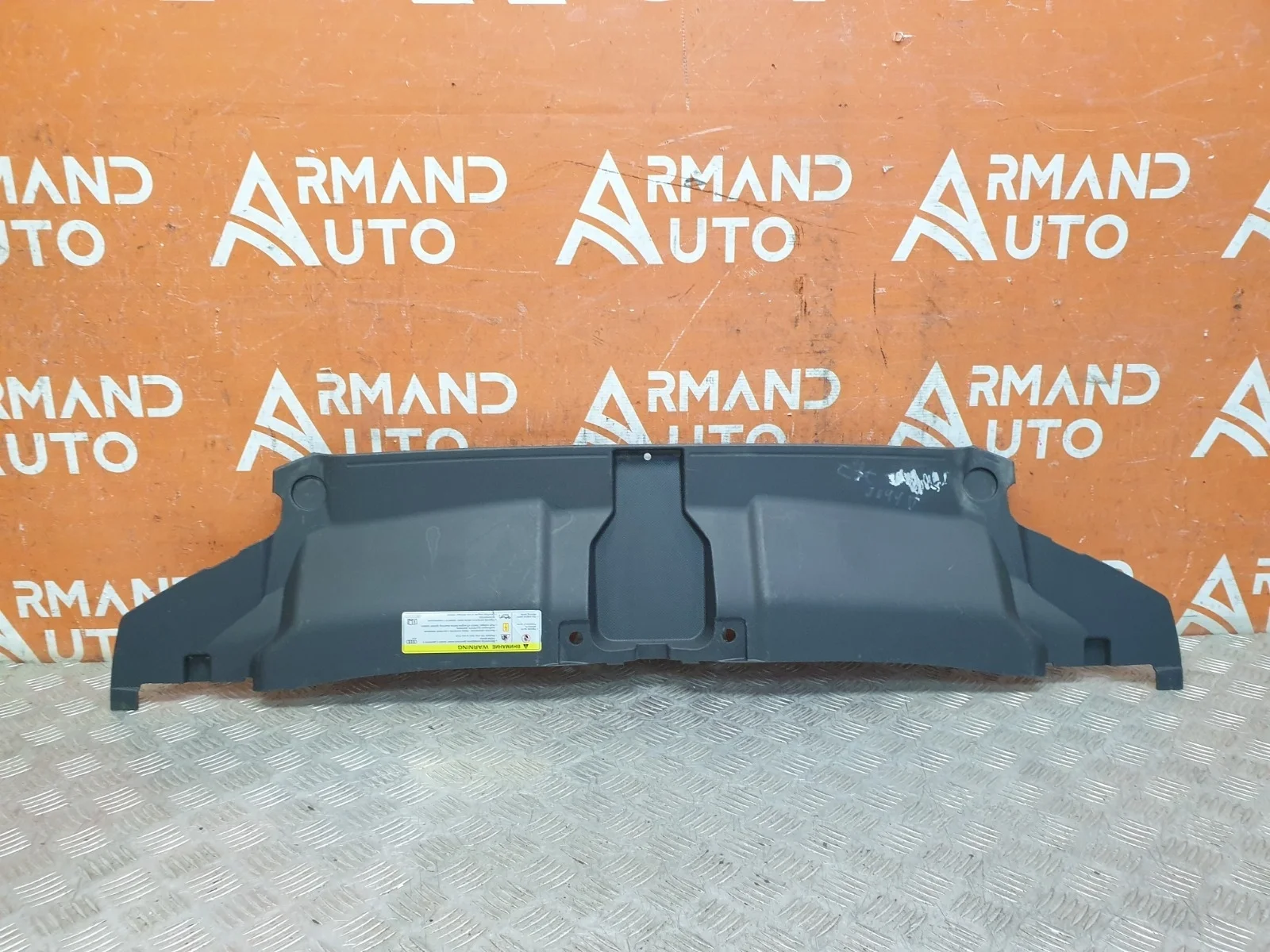 Кожух замка капота Audi A6 2014-2018 C7