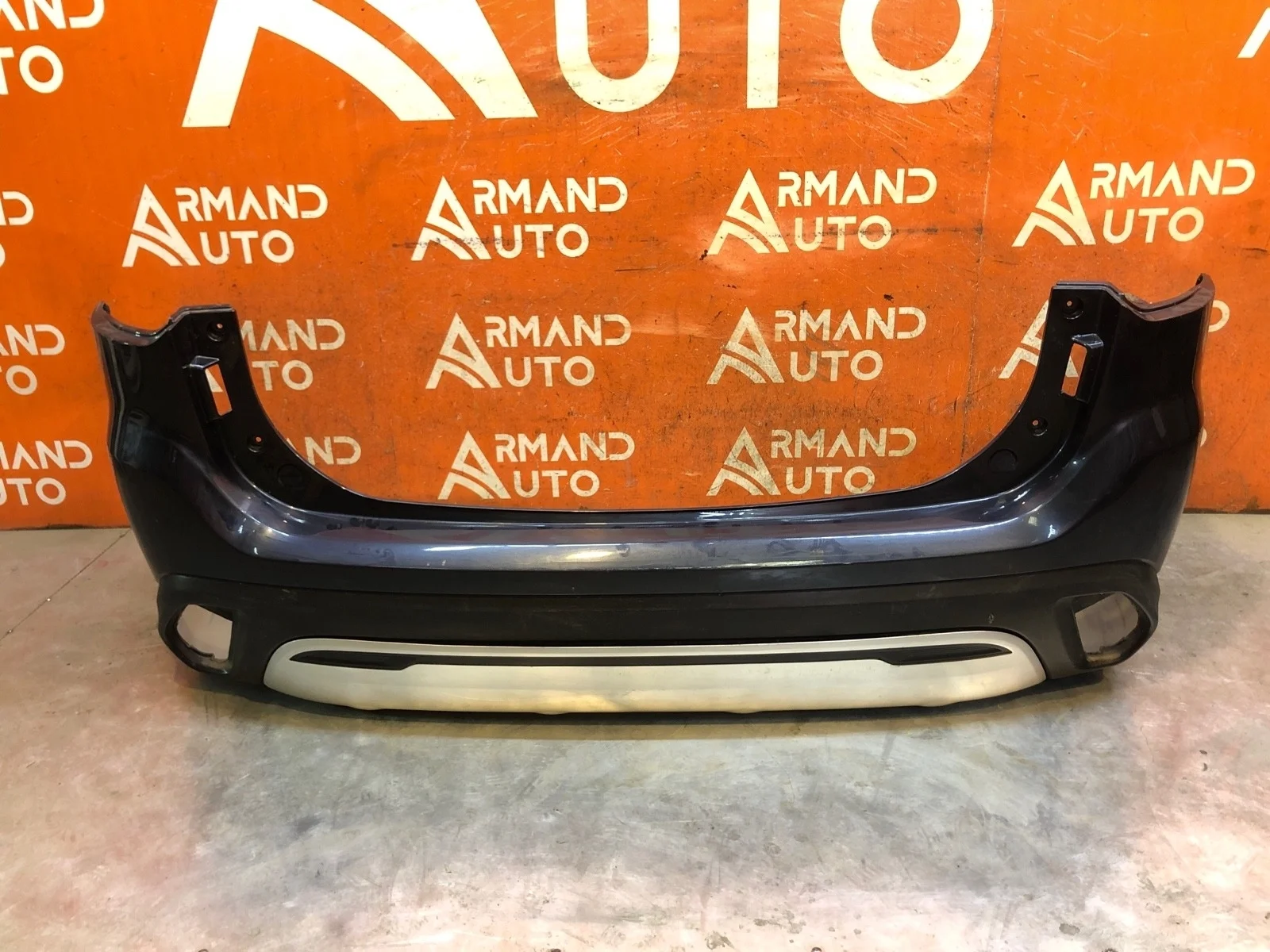 Бампер Mitsubishi Outlander 2018-нв 3