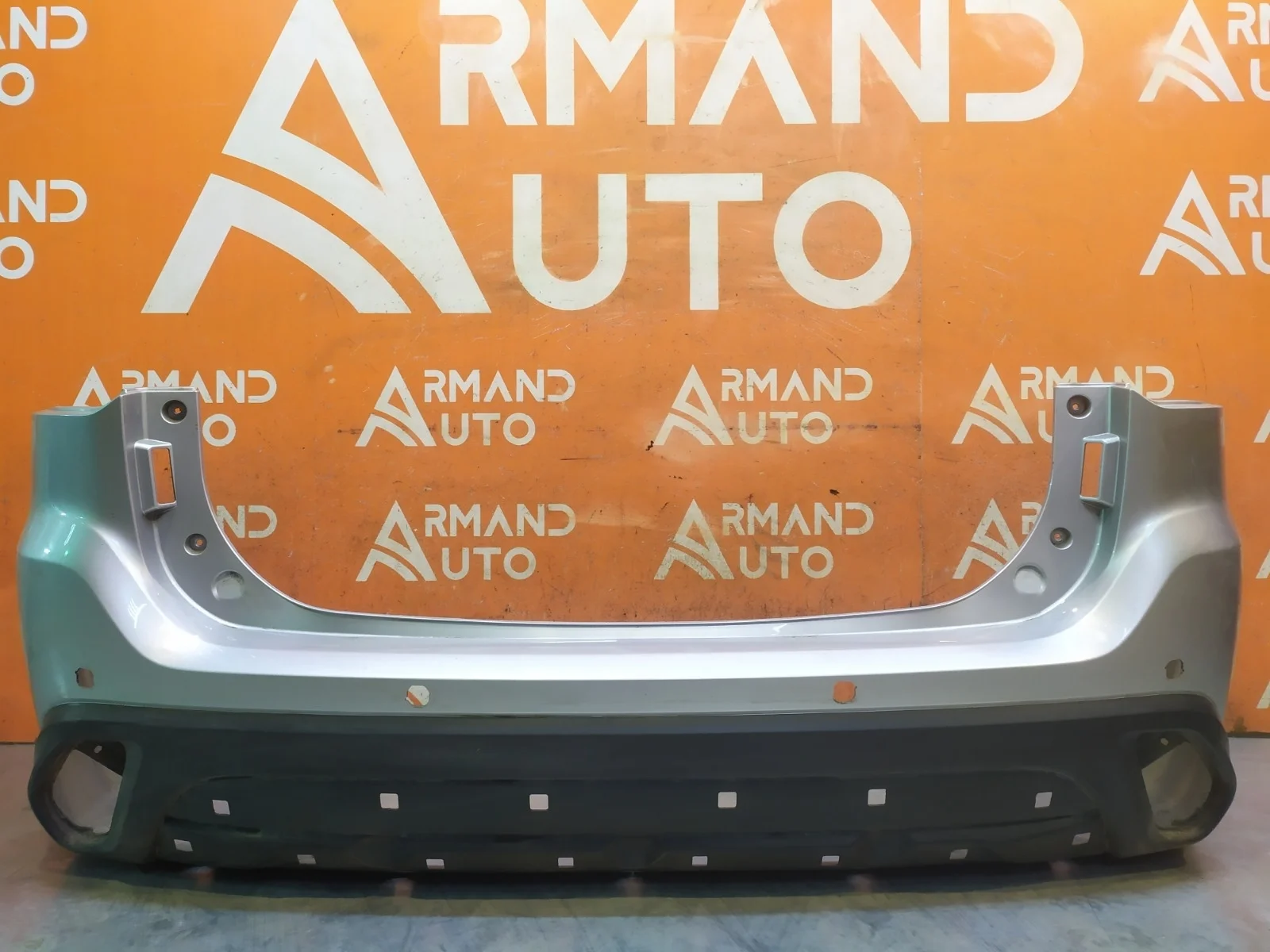 Бампер Mitsubishi Outlander 2018-нв 3