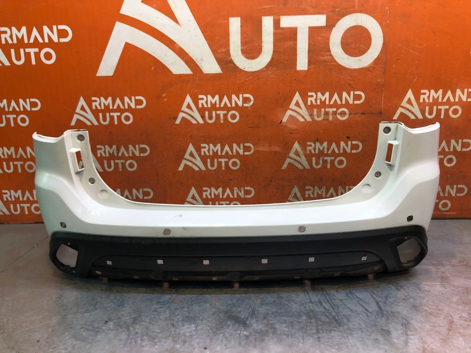 Бампер Mitsubishi Outlander 2018-нв 3