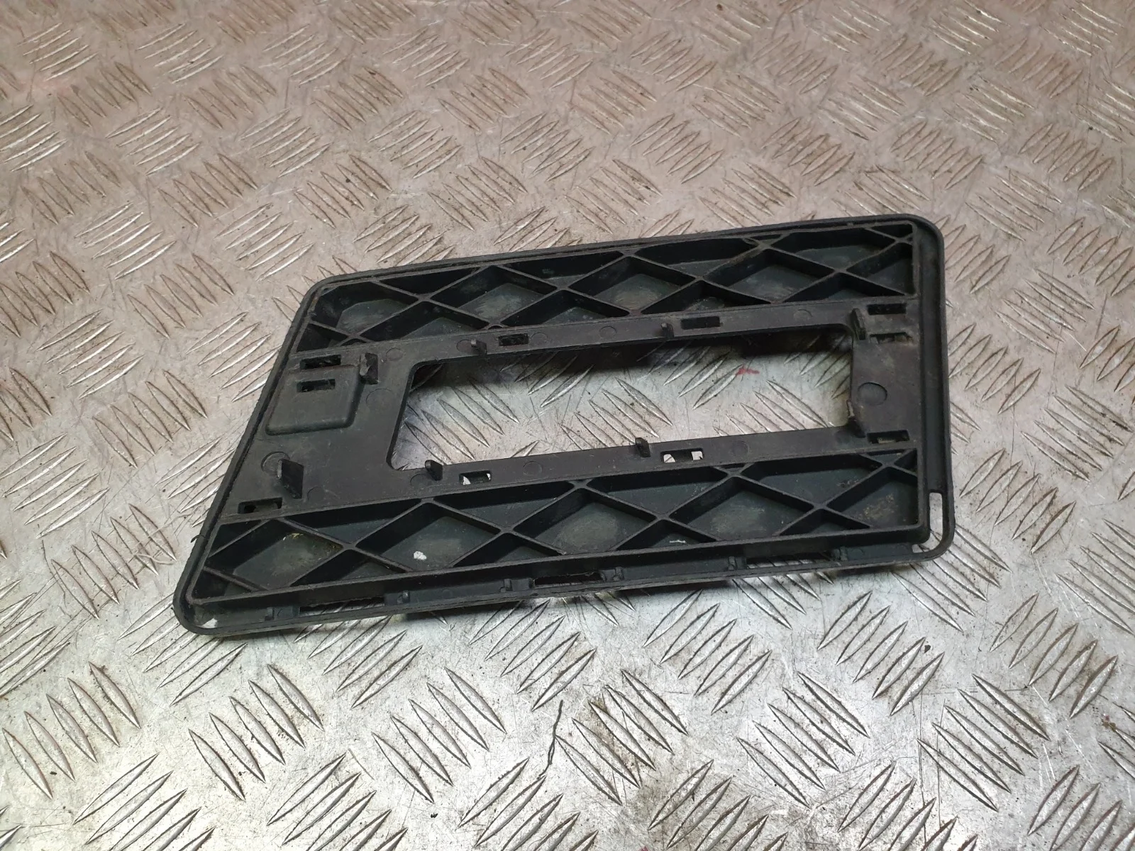 Решетка бампера Mercedes GLK-Class 2008-2012 X204