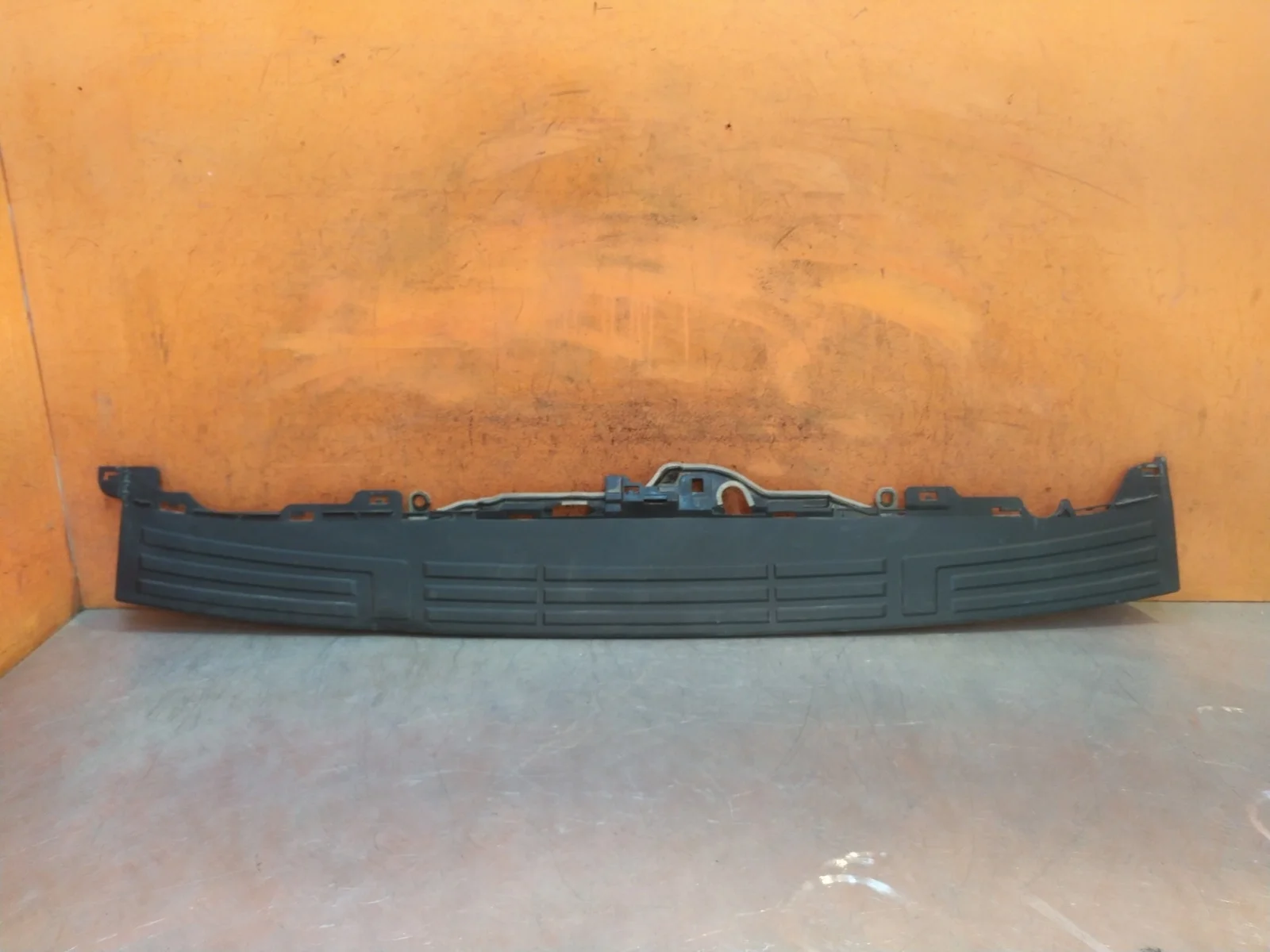 Накладка бампера верхняя Toyota Land Cruiser Prado 2009-нв 150