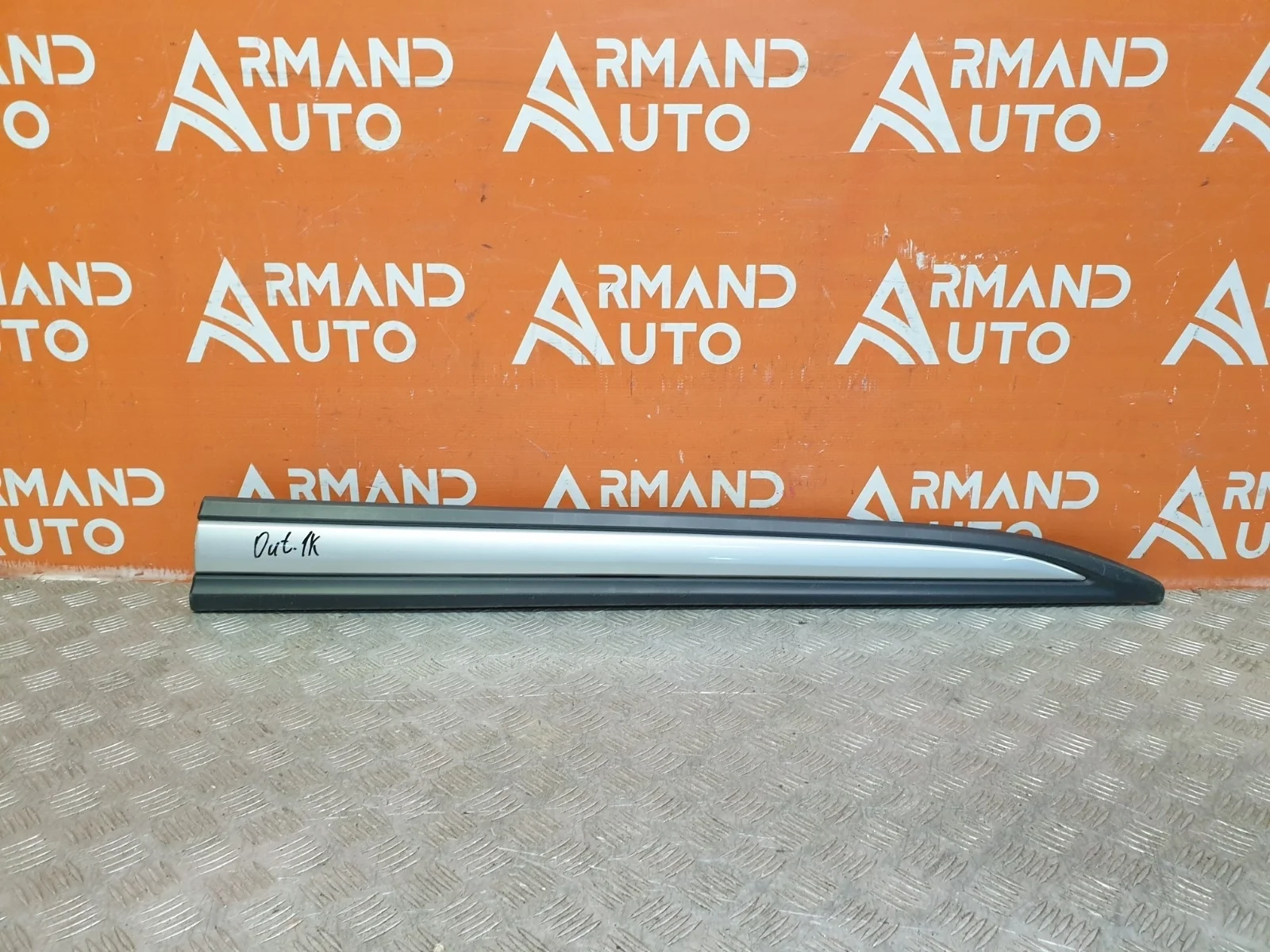 Молдинг двери Mitsubishi Outlander 2015-нв 3