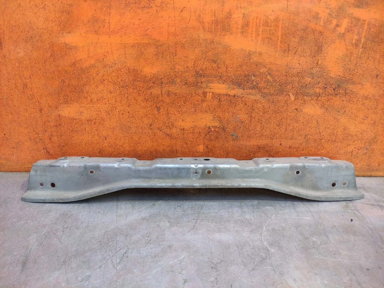 Усилитель бампера верхний Mitsubishi outlander 2015-нв 3