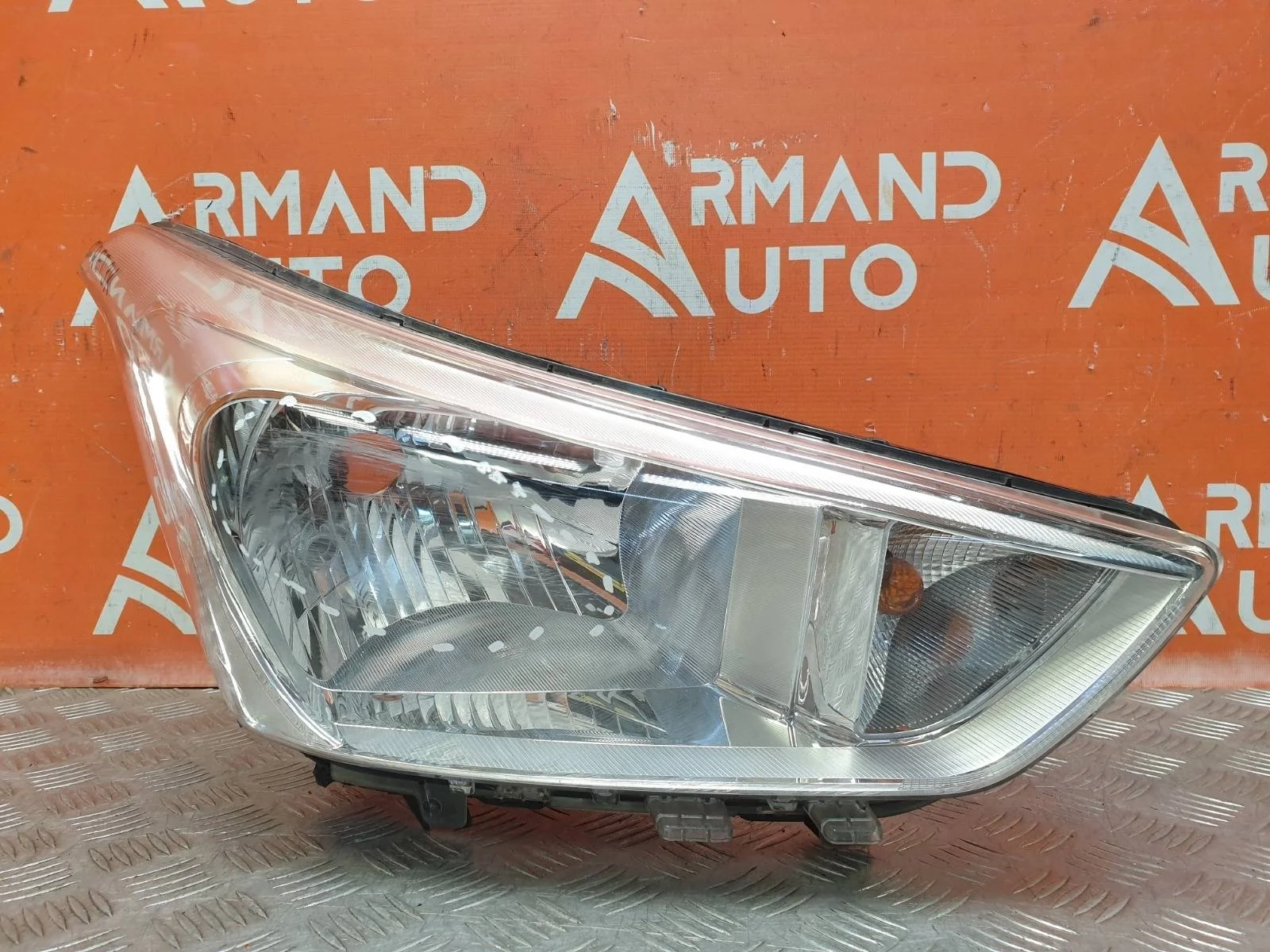 Фара Hyundai Creta 2016-2021