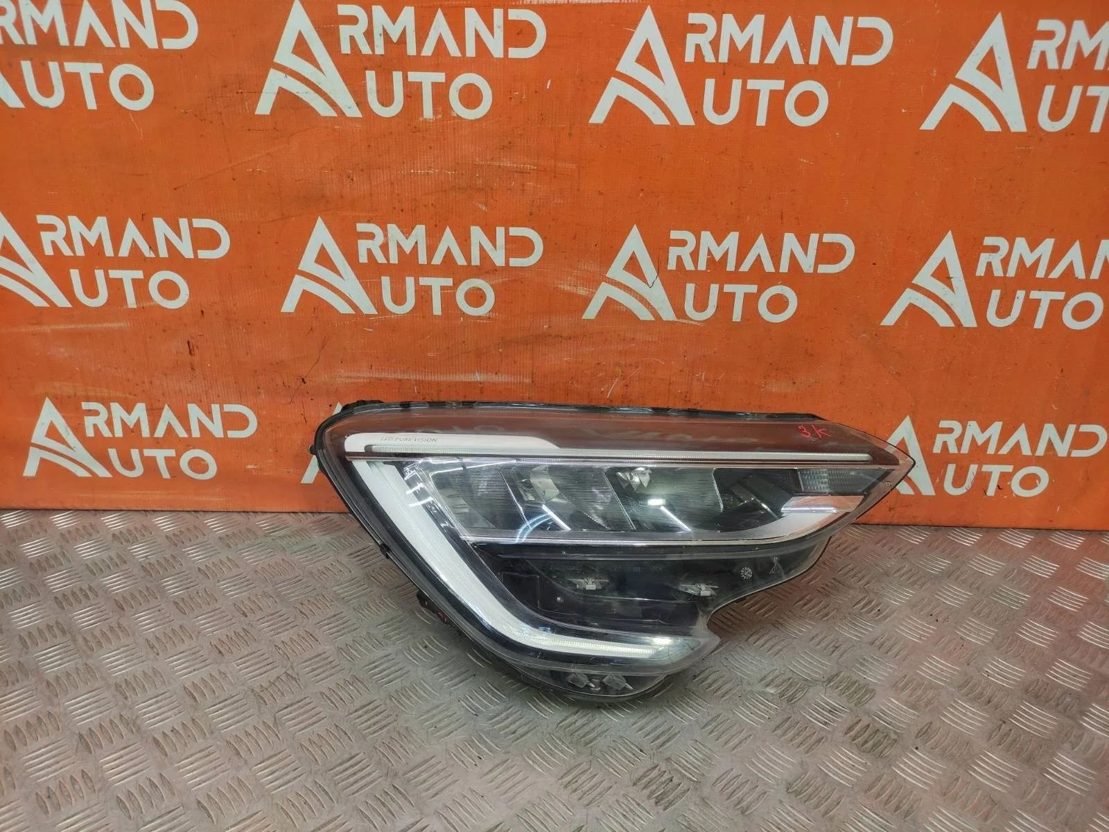 Фара Renault Arkana 2019-нв