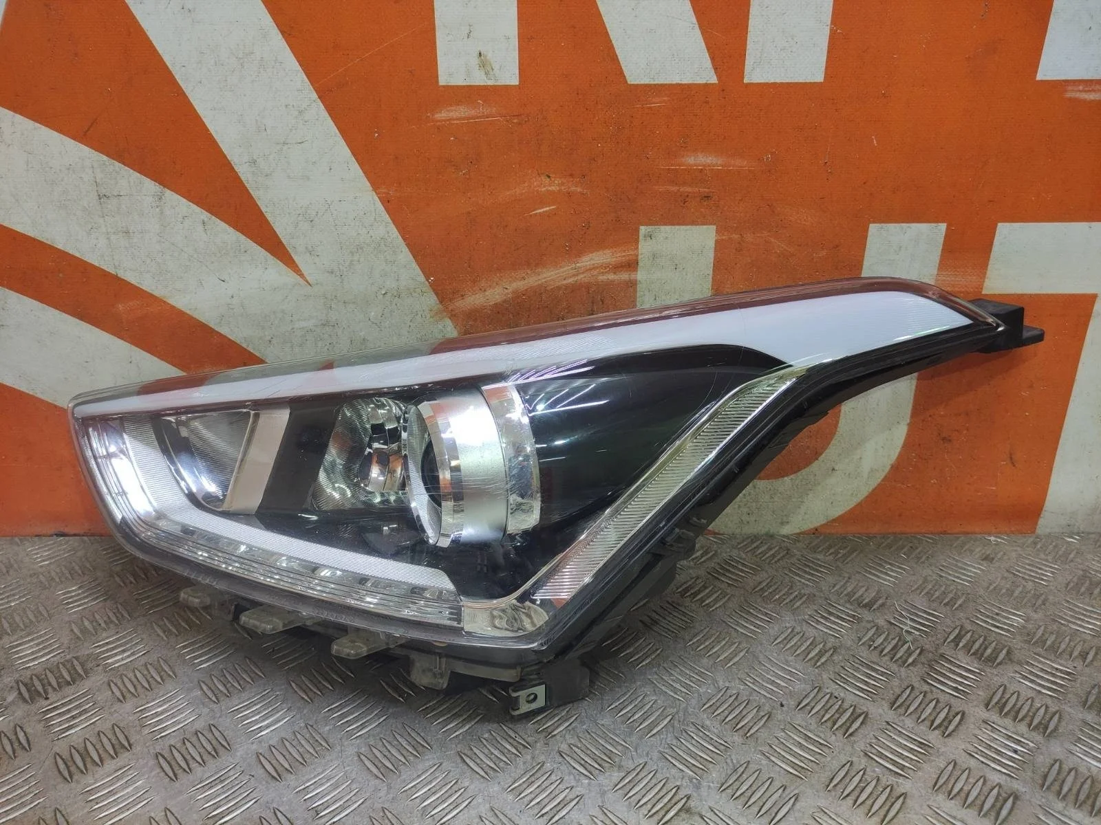 Фара Hyundai Creta 2016-2021