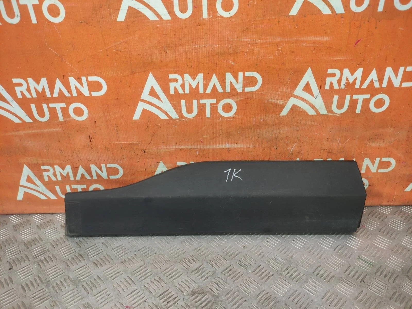 Молдинг двери Toyota RAV4 2018-нв 5 XA50