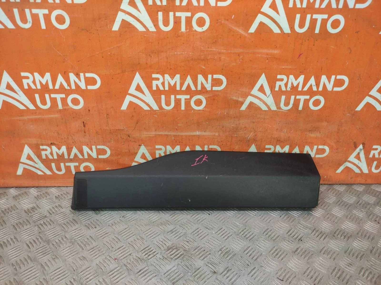 Молдинг двери Toyota RAV4 2018-нв 5 XA50