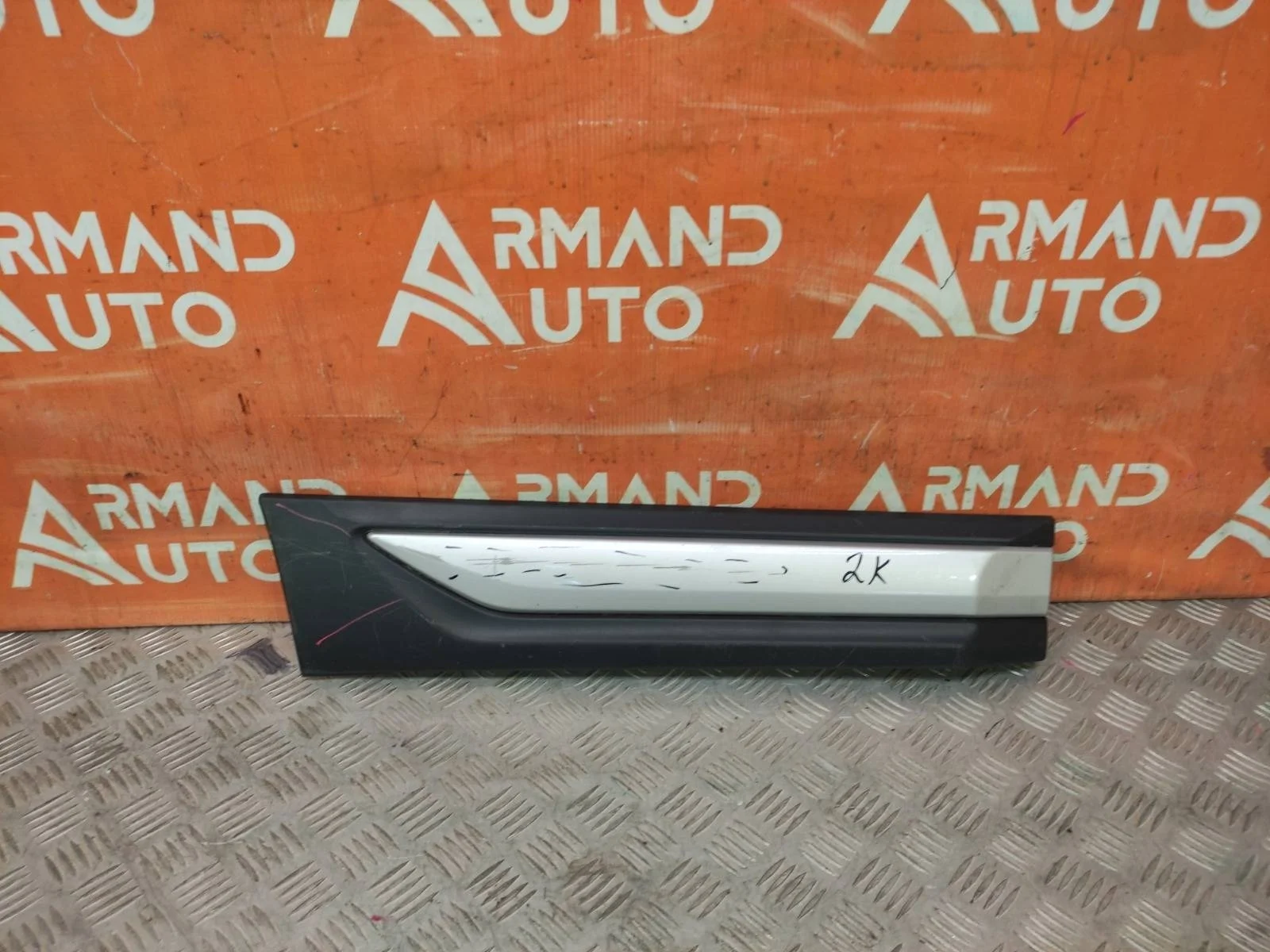 Молдинг двери Mitsubishi Outlander 2015-нв 3