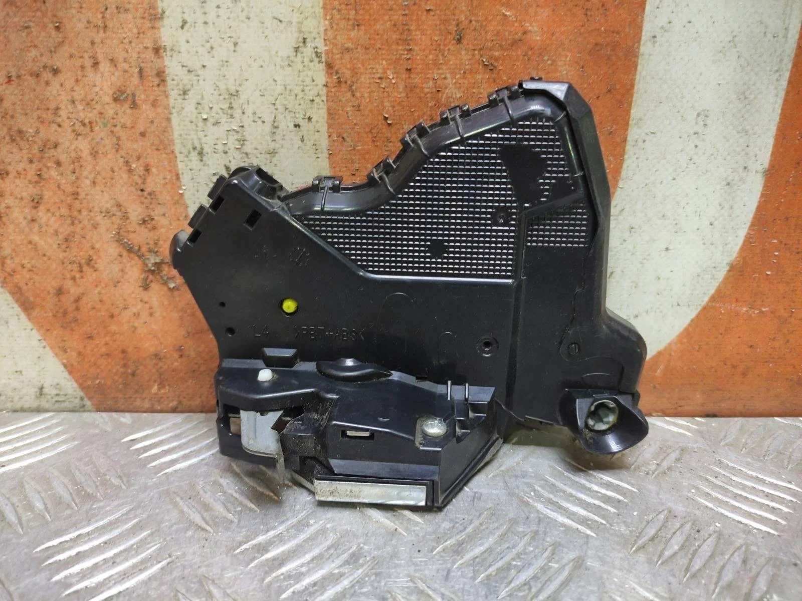 Замок двери Toyota Corolla 2006-2013 10 E140 E150