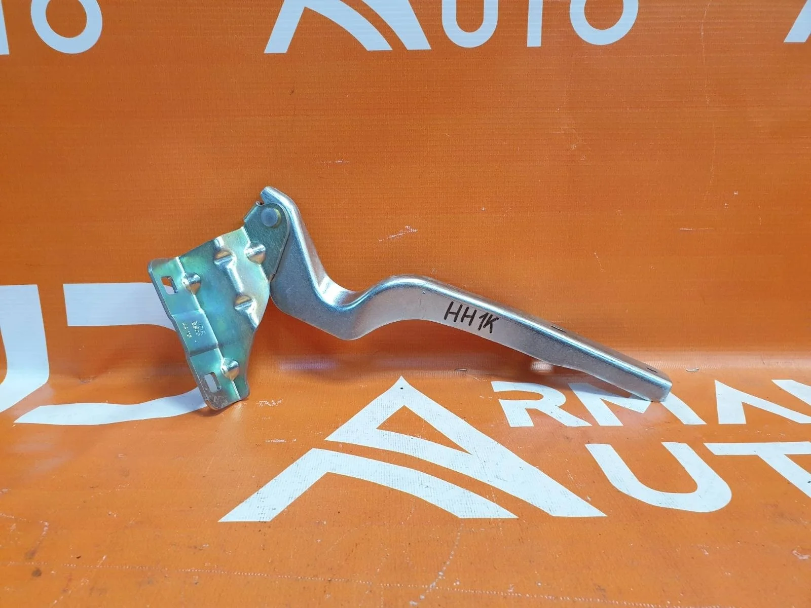 Петля капота Nissan Qashqai 2006-2013 j10