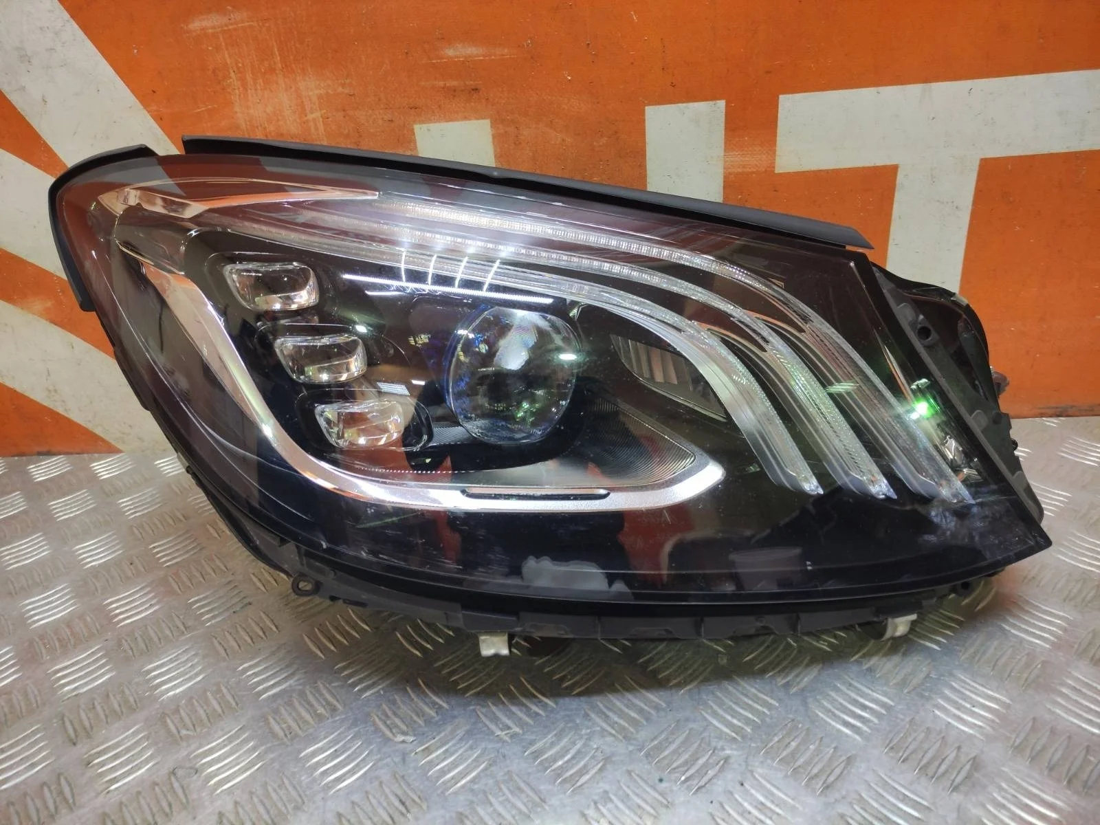 Фара Mercedes -Class 2017-2020 W222
