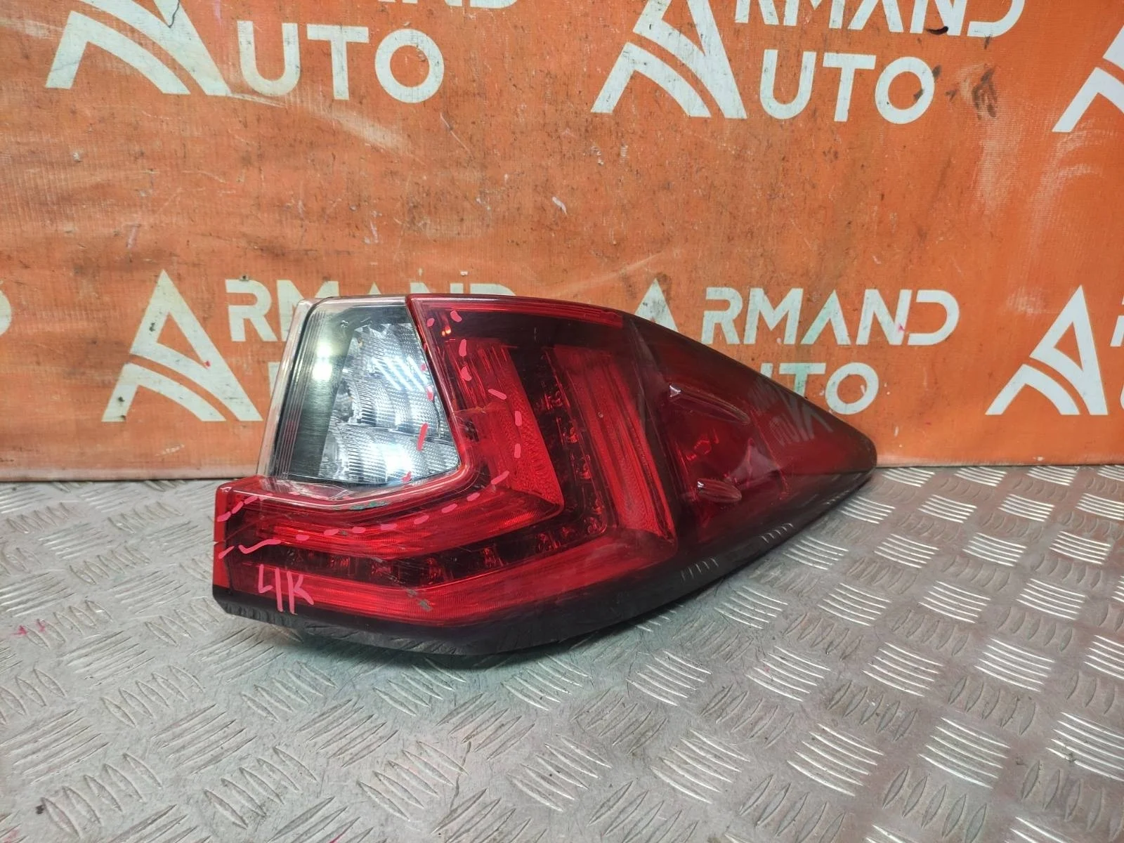 Фонарь внешний Lexus RX 2015-2019 4