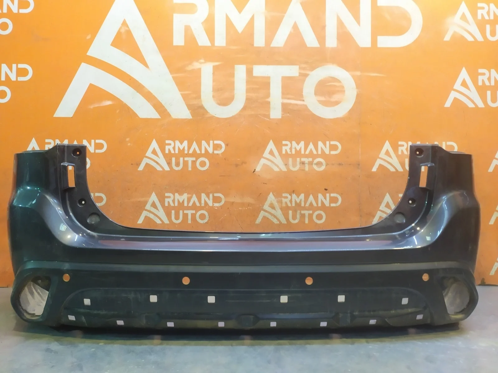 Бампер Mitsubishi Outlander 2018-нв 3