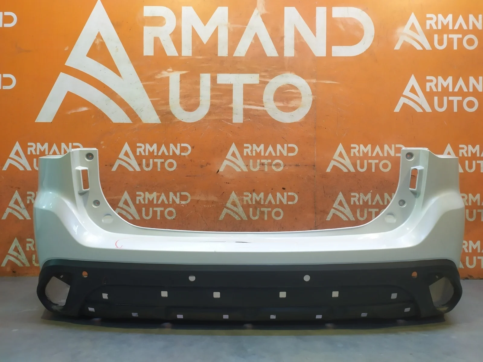 Бампер MItsubishi Outlander 2018-нв 3