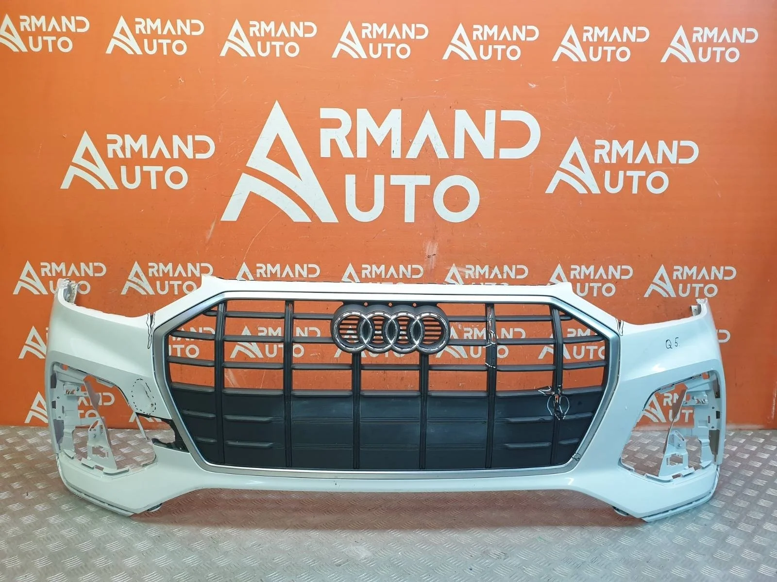 Бампер Audi Q5 2020-нв FY