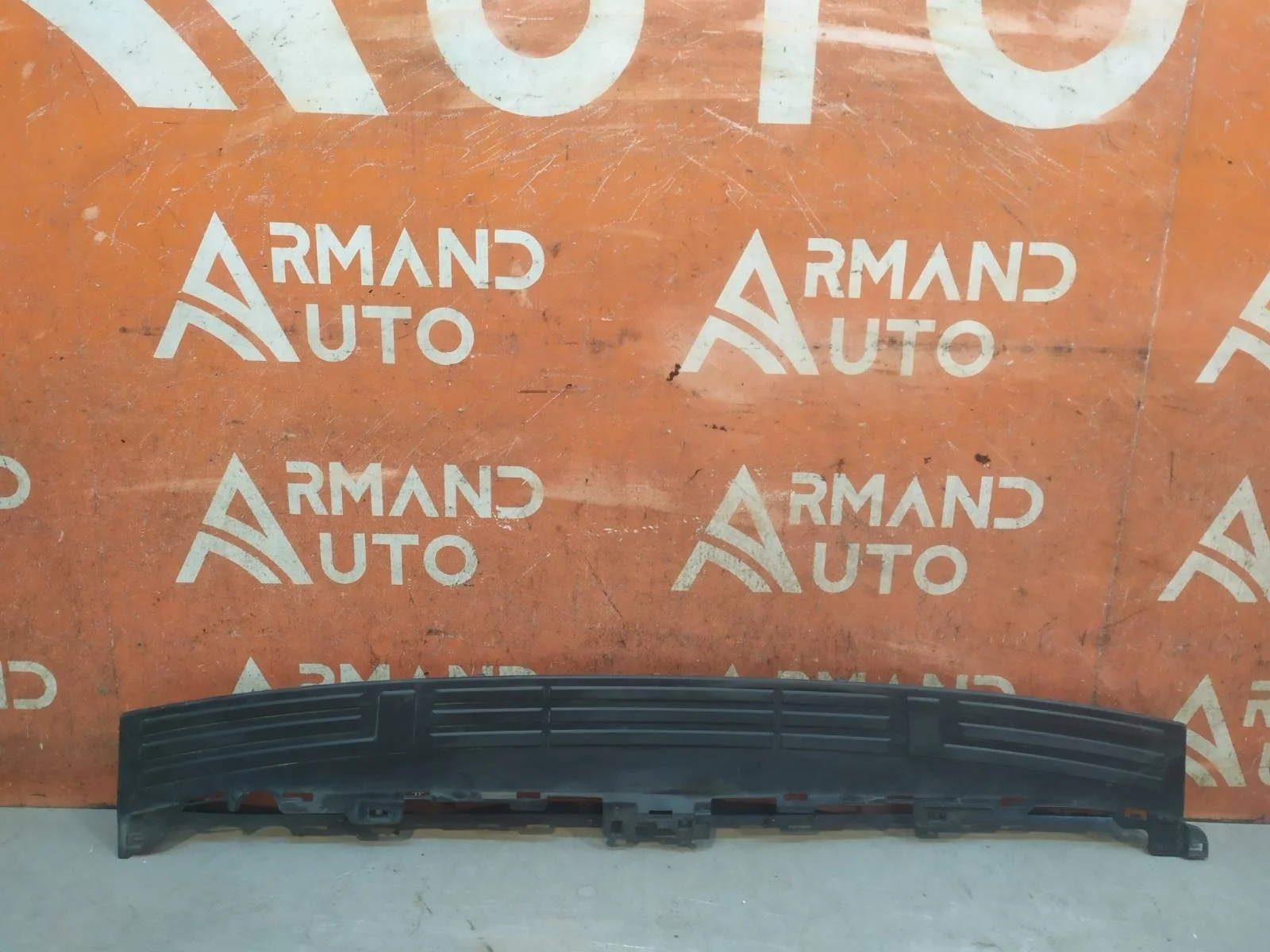 Накладка бампера верхняя TOYOTA Land Cruiser Prado 2009-нв 150