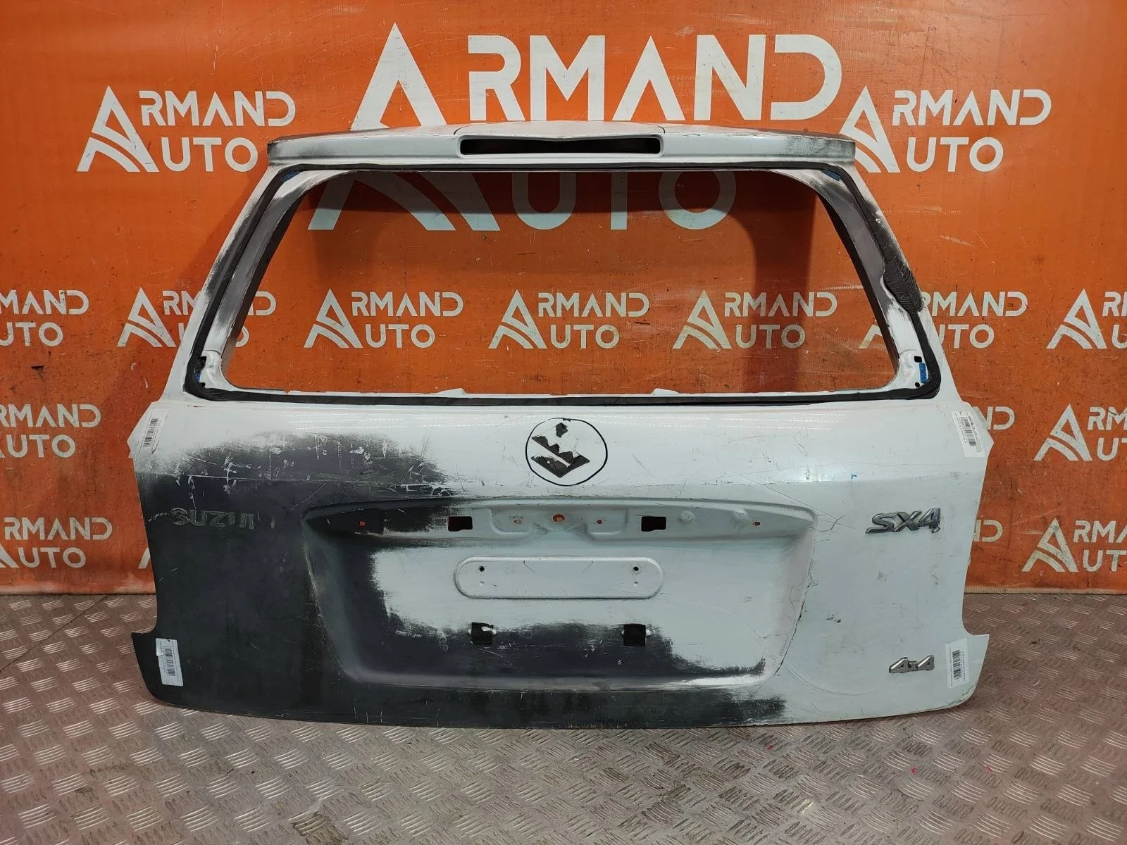 Дверь багажника Suzuki SX4 2006-2014 Classic