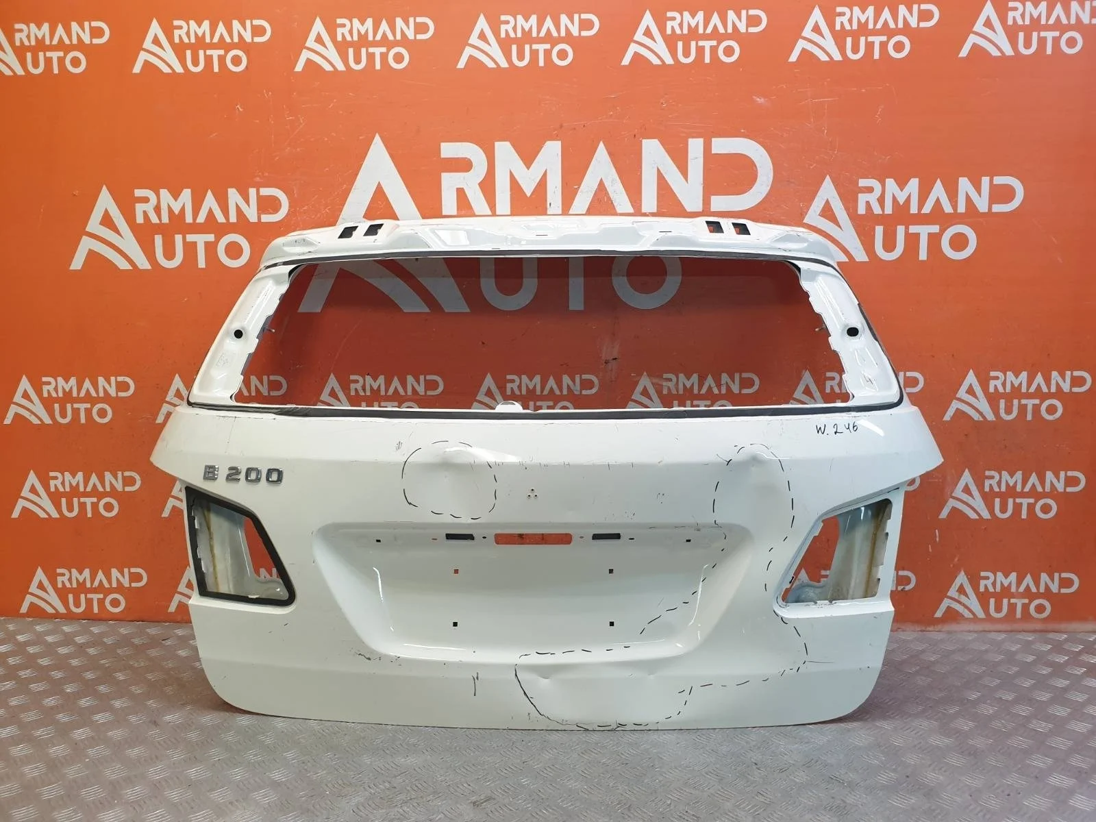 Дверь багажника Mercedes B-Class 2011-2018 W246