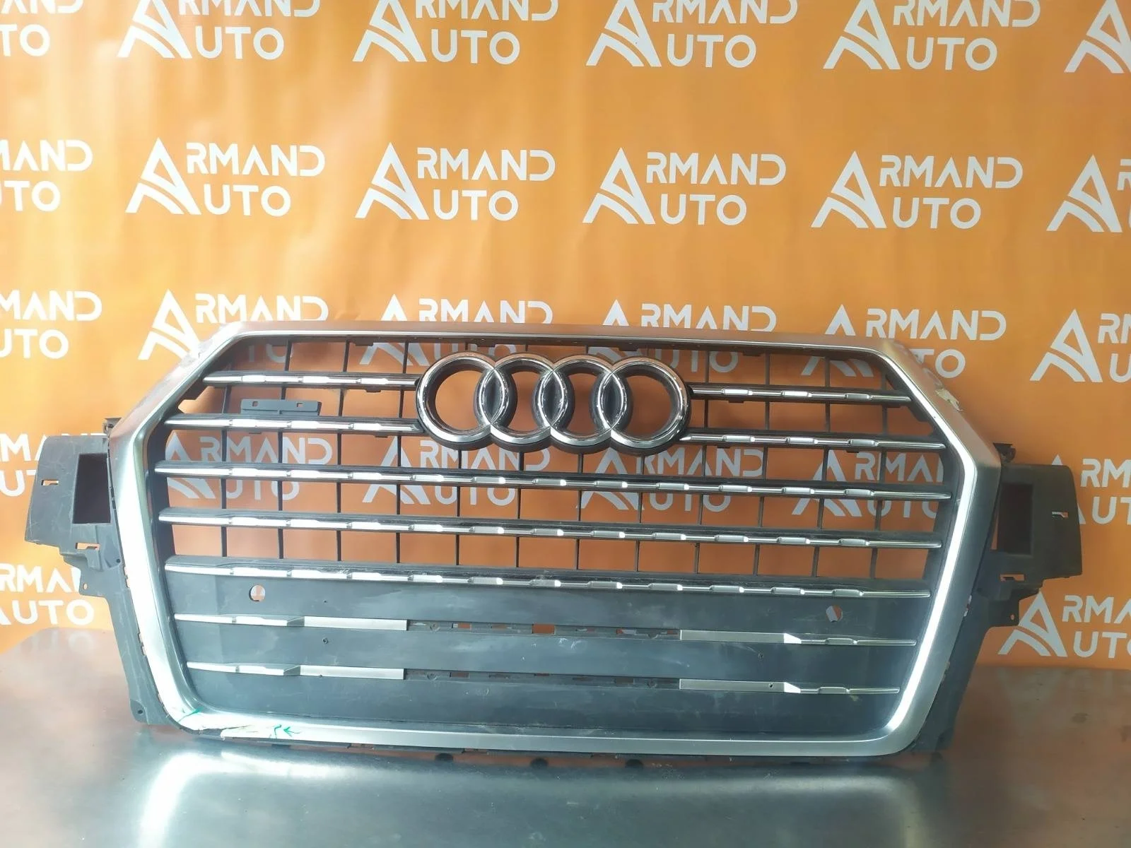 Решетка радиатора Audi Q7 2015-2020 4M