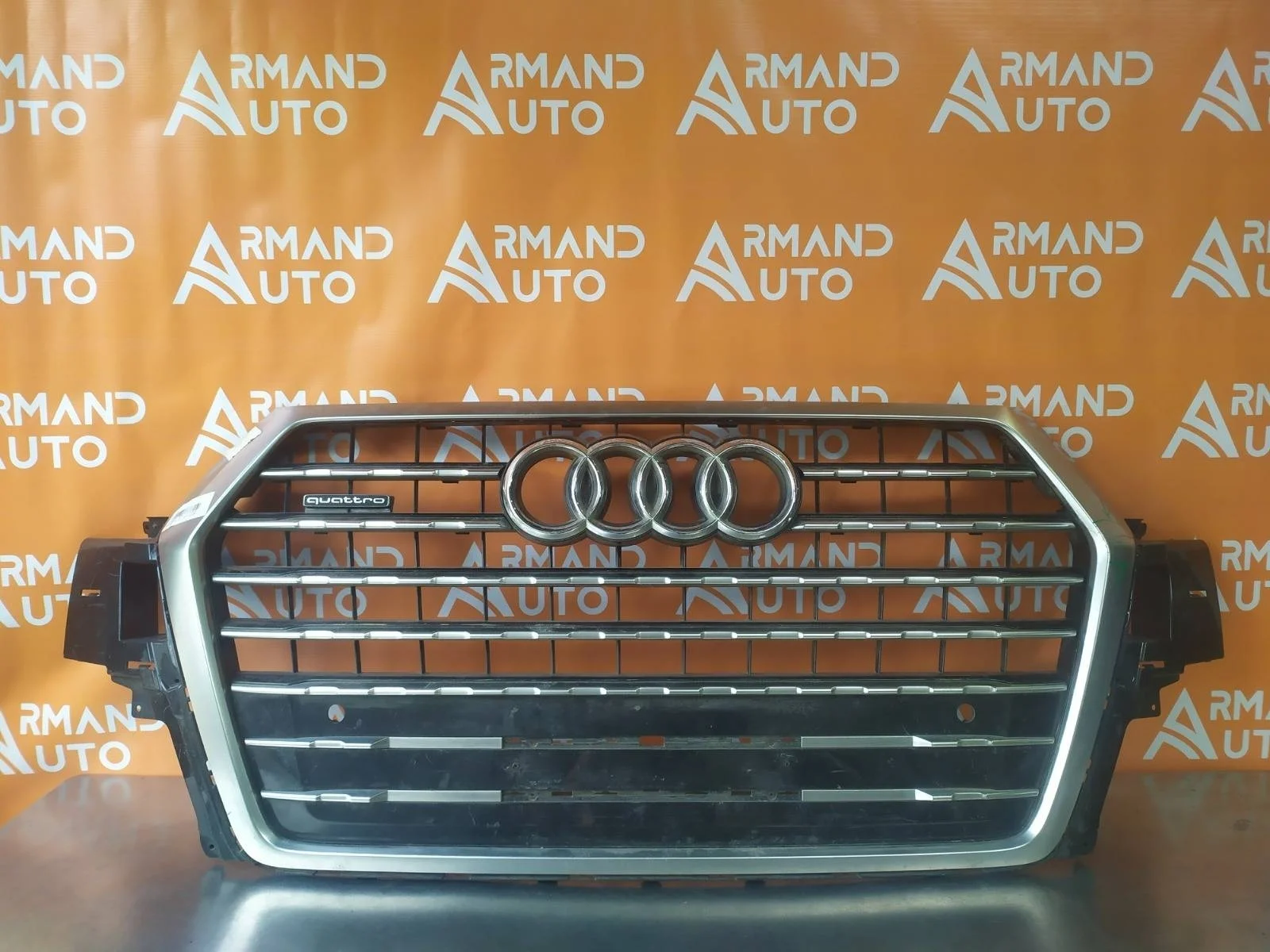 Решетка радиатора Audi Q7 2015-2020 4M