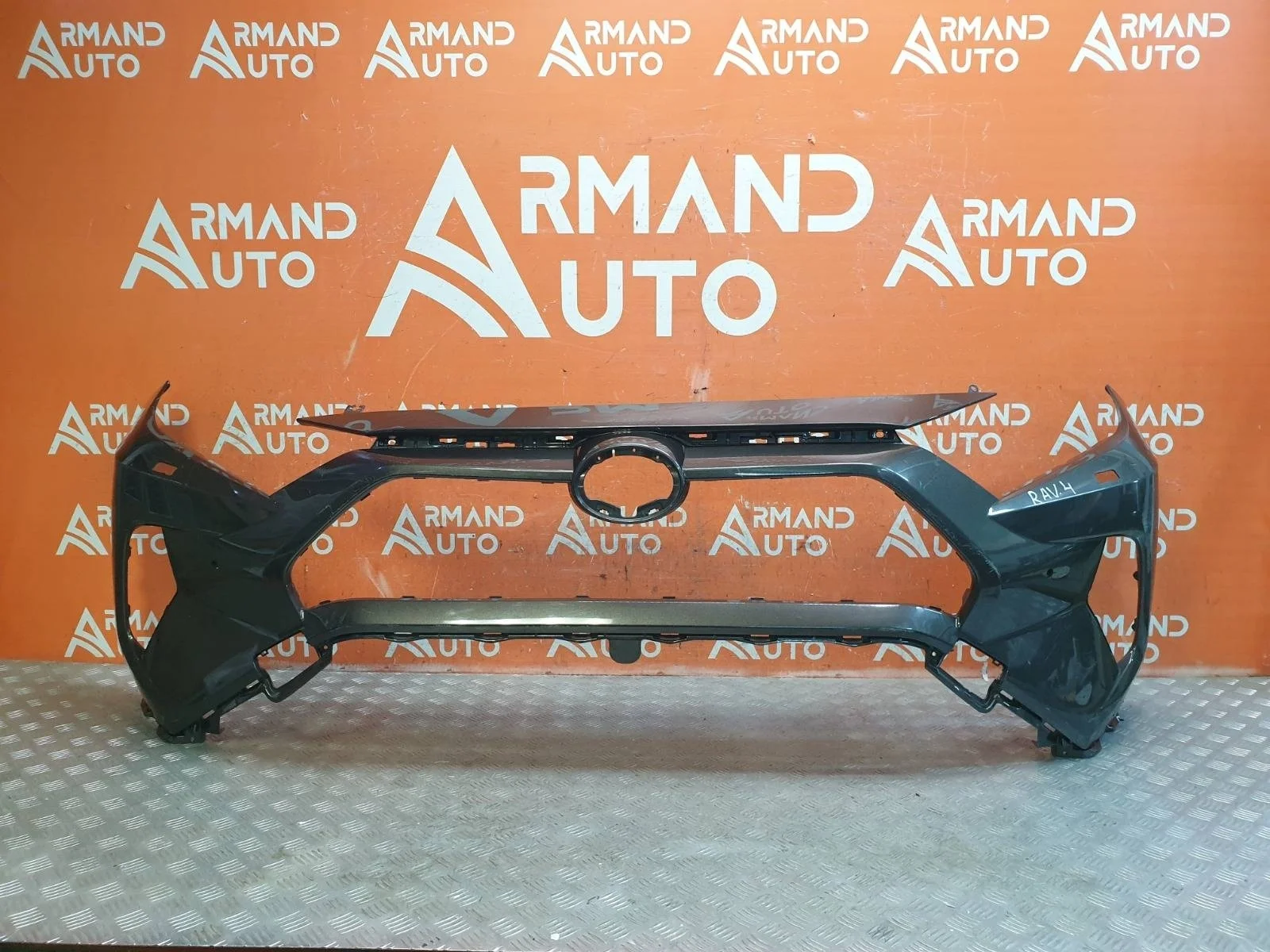 Бампер Toyota RAV4 2018-нв 5 XA50