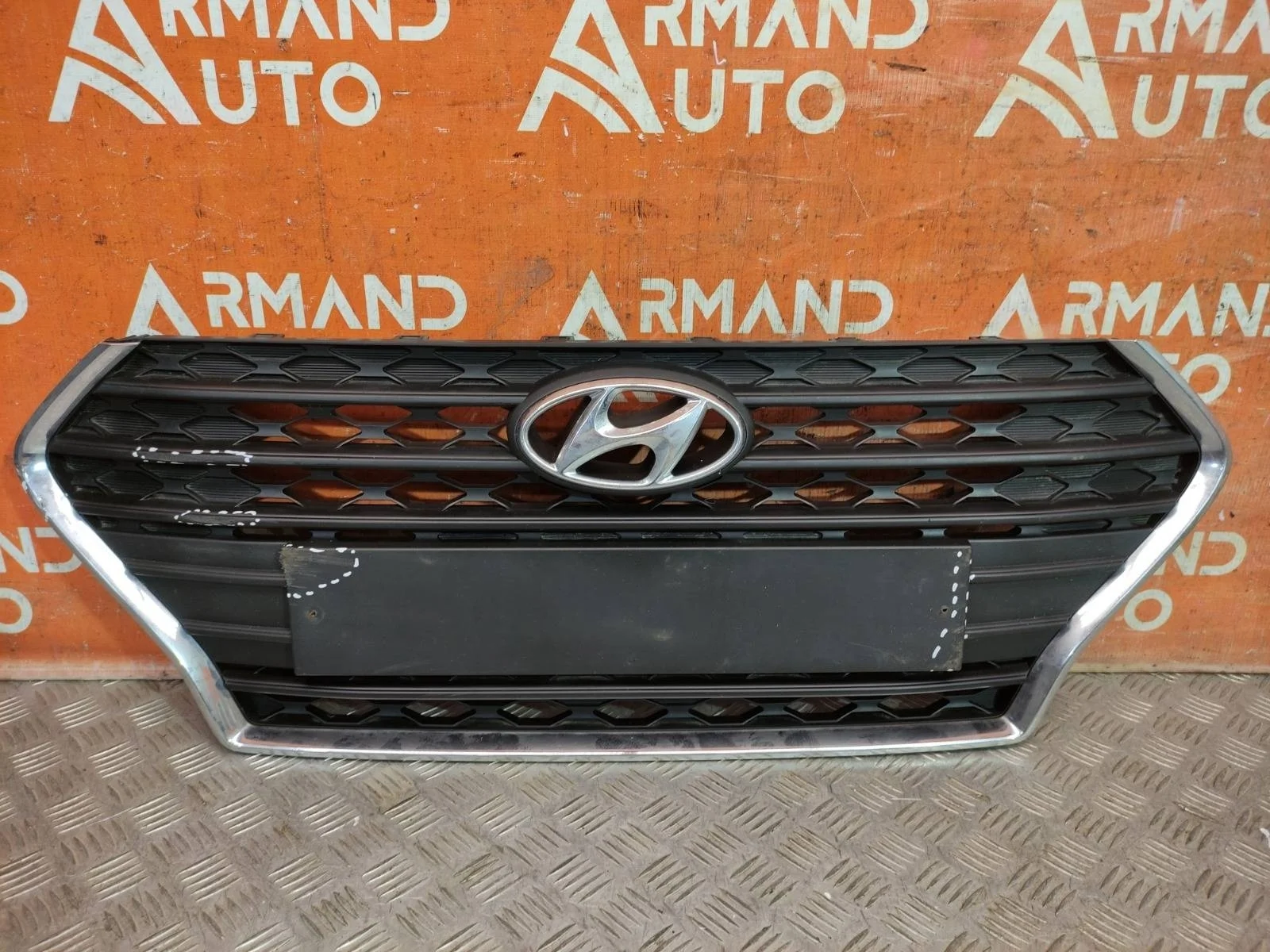 Решетка радиатора Hyundai Solaris 2017-2020