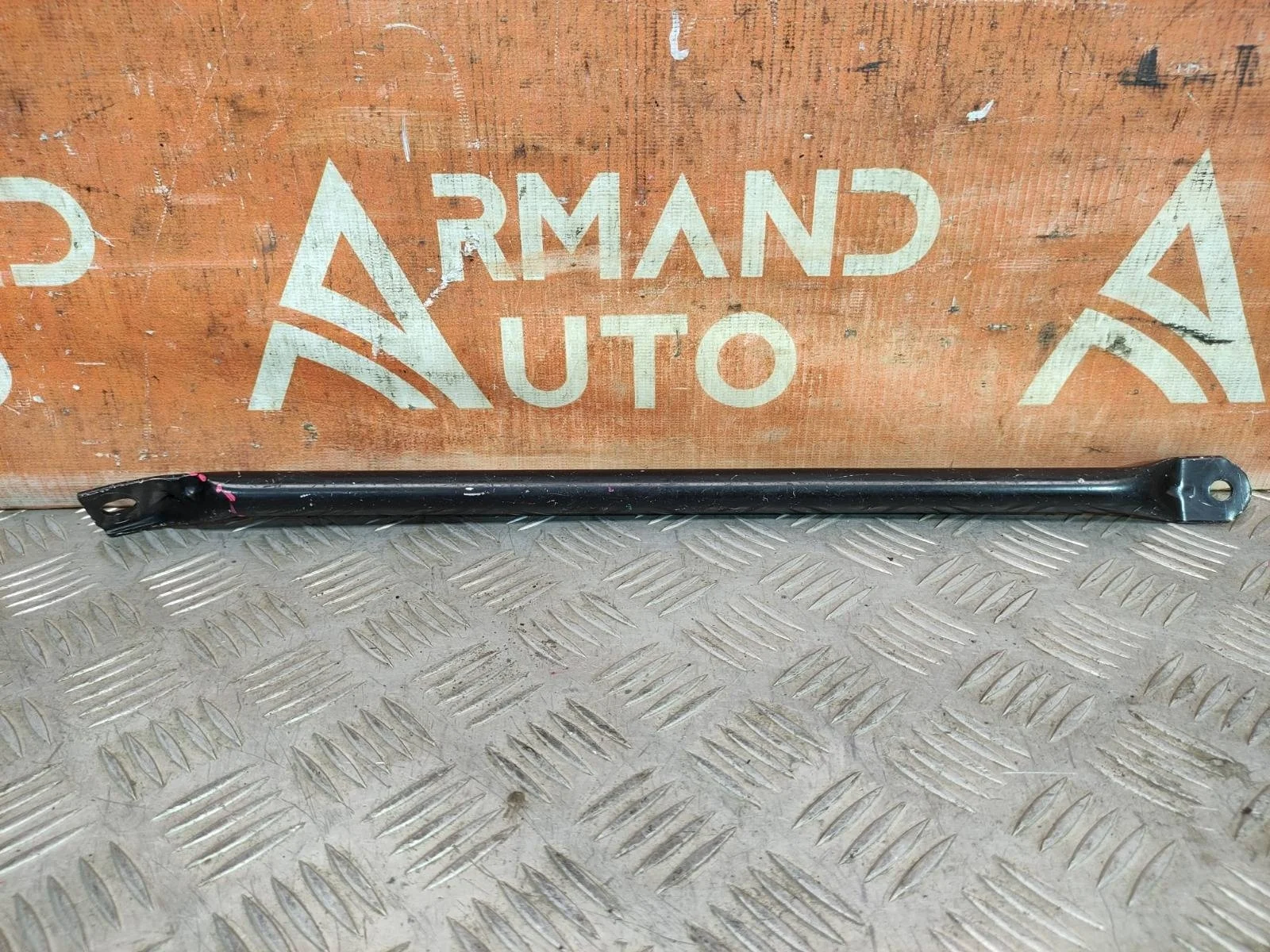 Распорка панели радиатора BMW 5 series 2009-2017 F10 F11