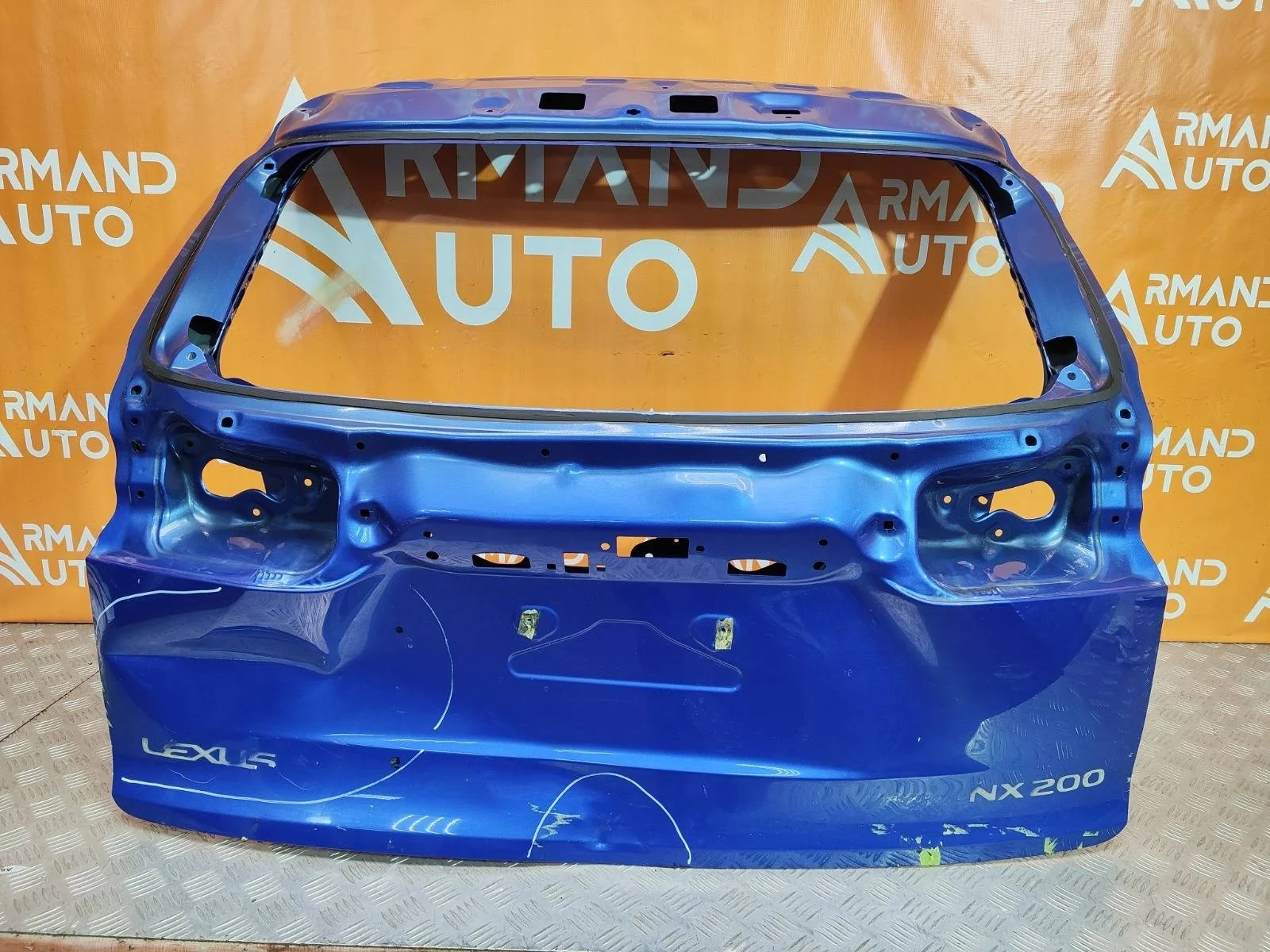 Дверь багажника Lexus NX 2014-2017