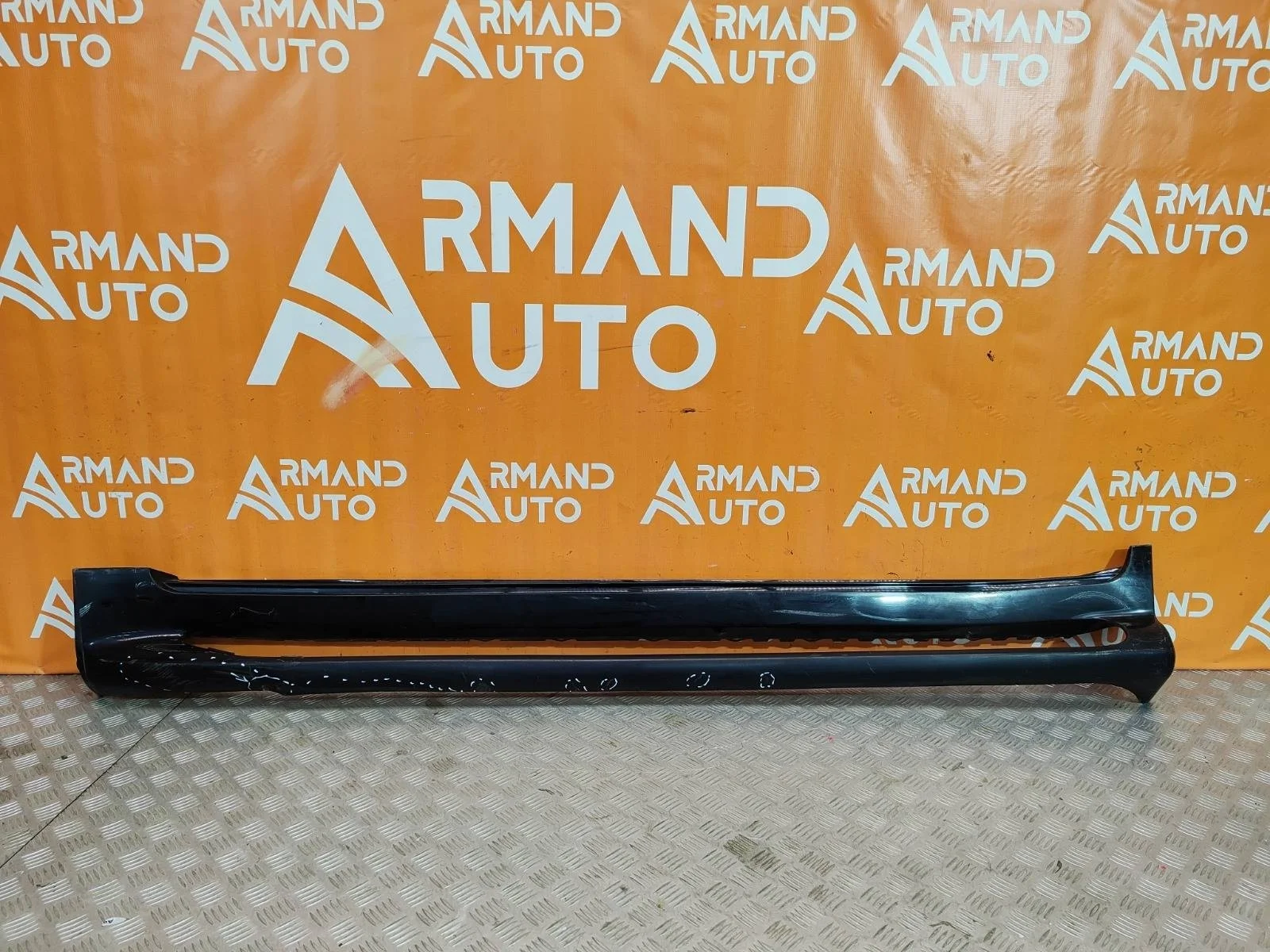 Накладка порога Toyota Land Cruiser 2012-2021 200