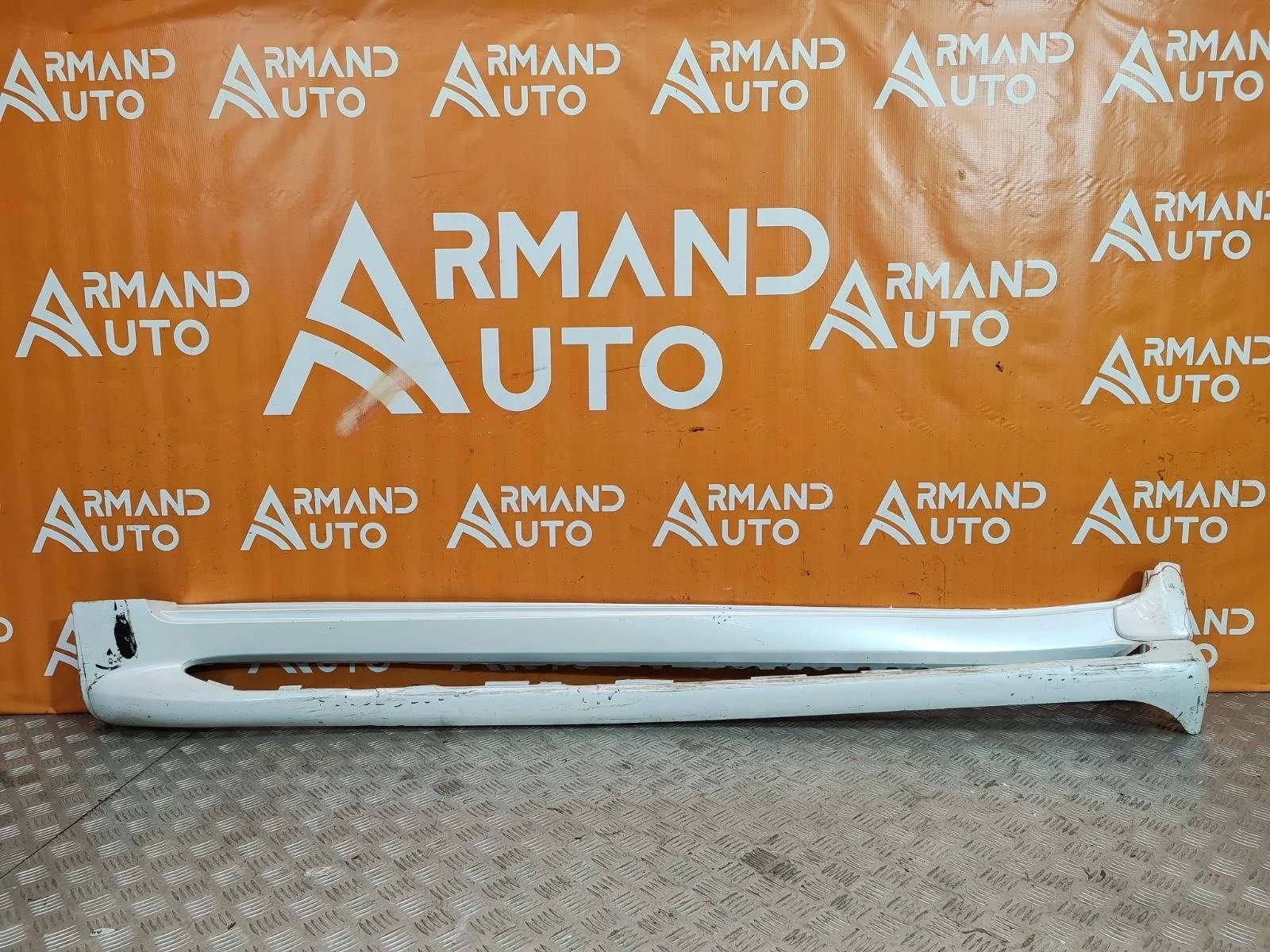 Накладка порога Toyota Land Cruiser 2012-2021 200