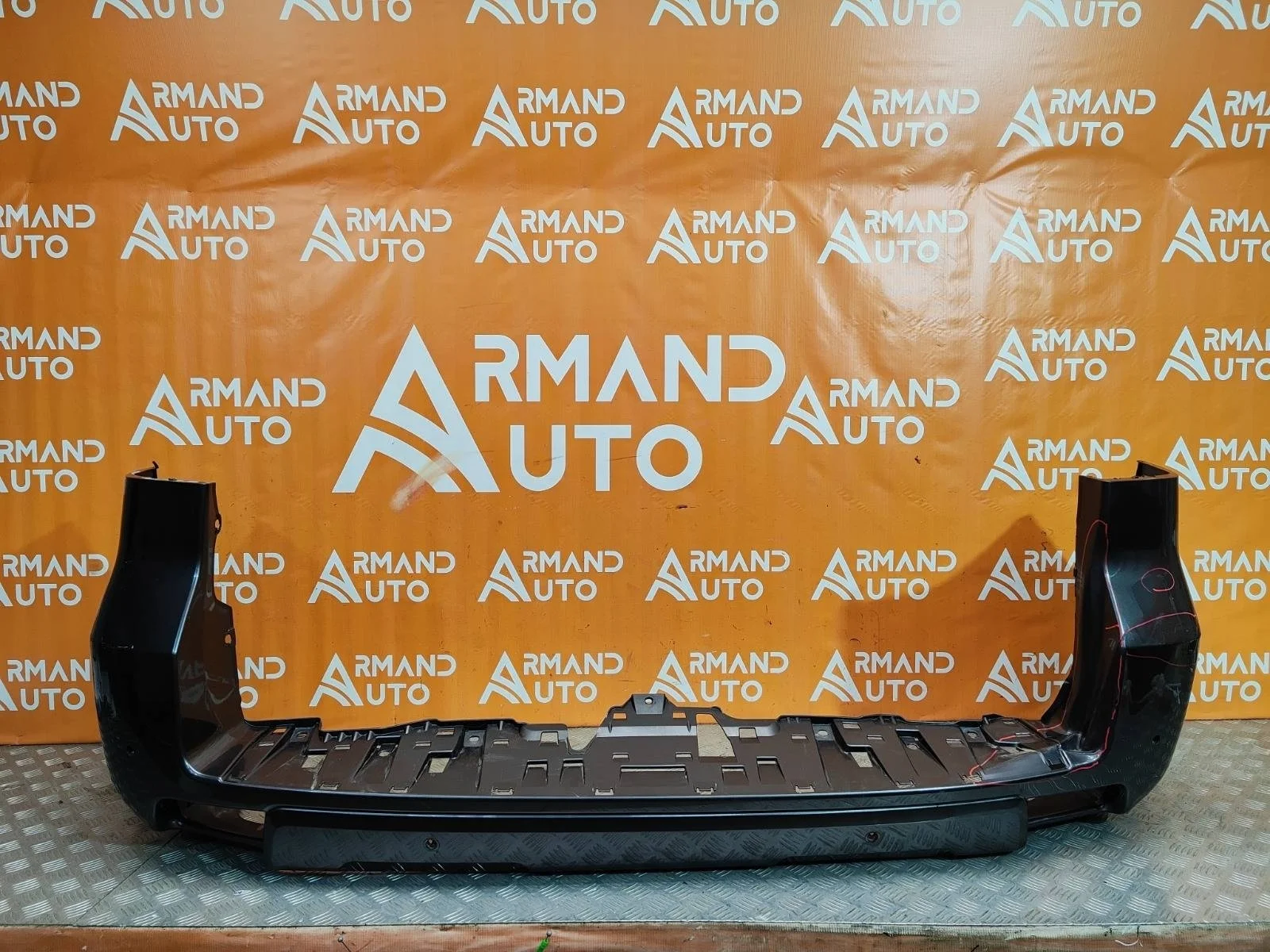 Бампер Toyota Land Cruiser Prado 2017-нв 150