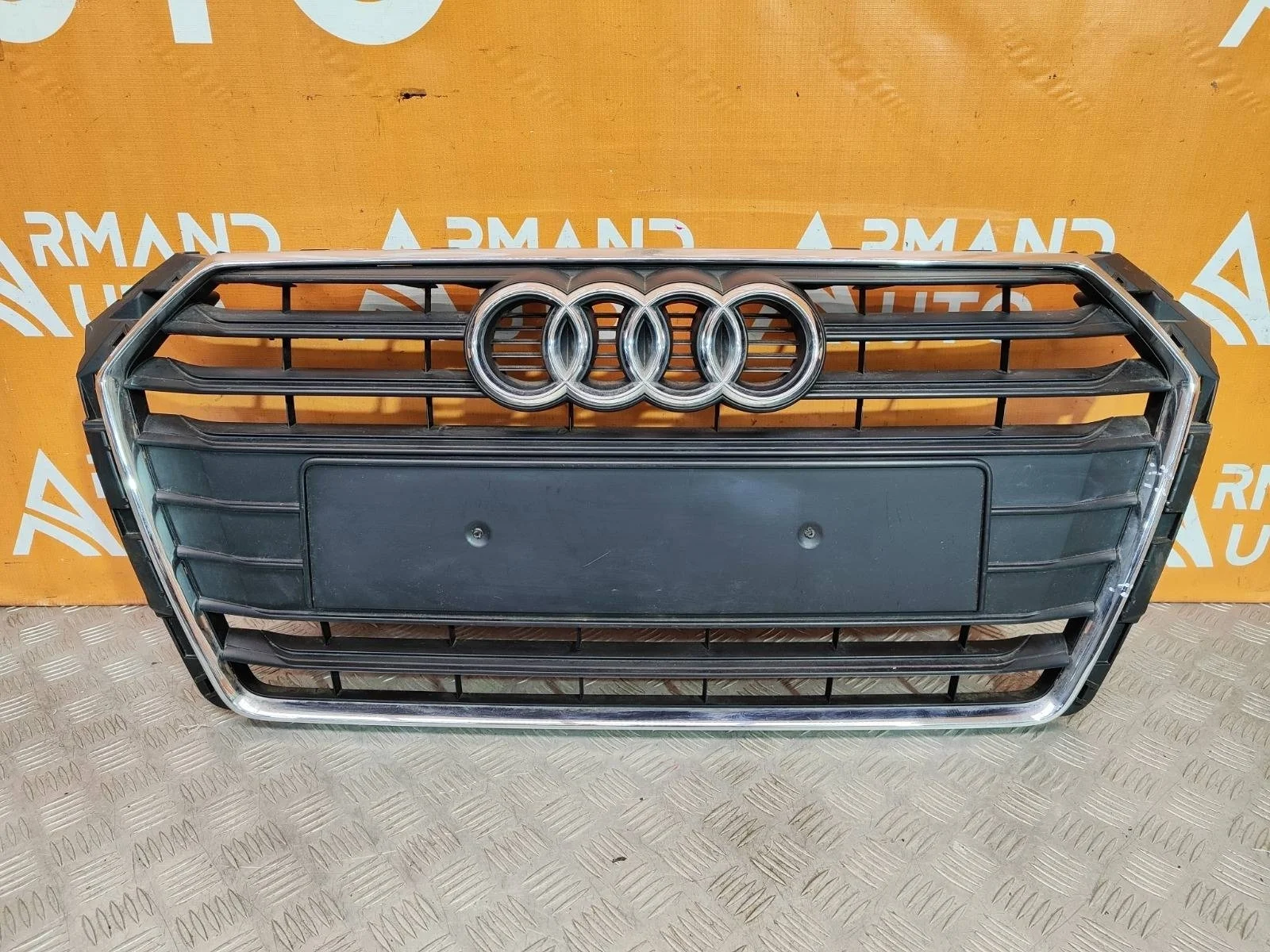 Решетка радиатора Audi A4 2015-2020 B9